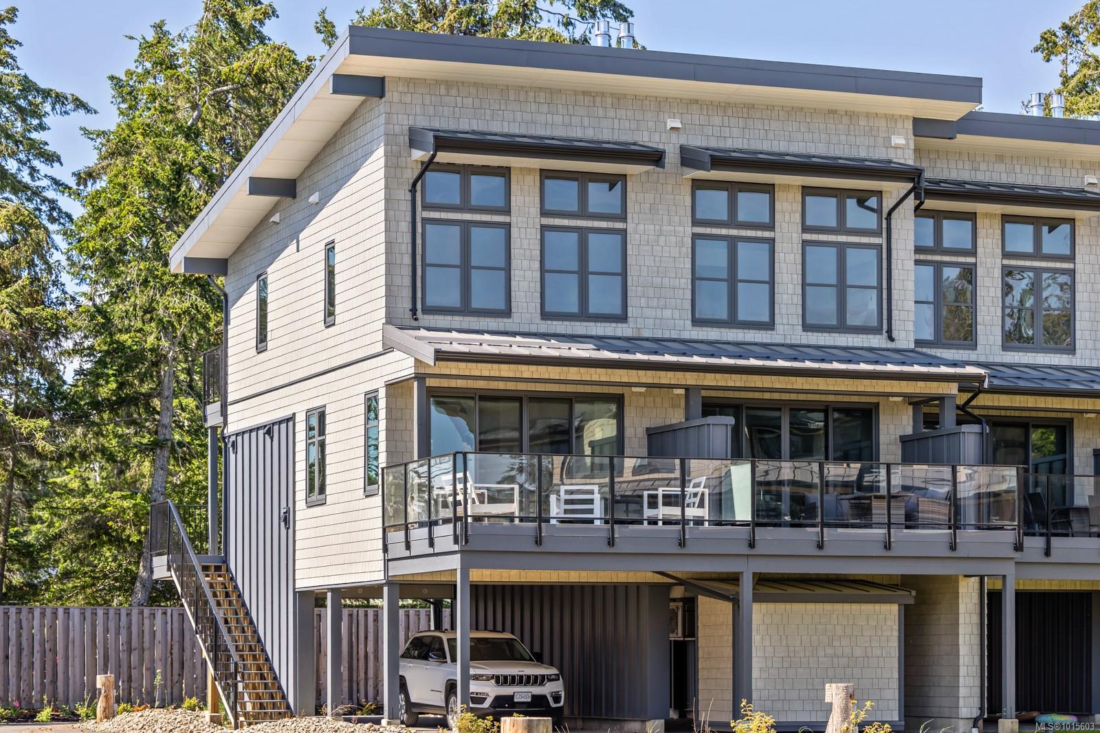 9022 Clarkson Ave # 22