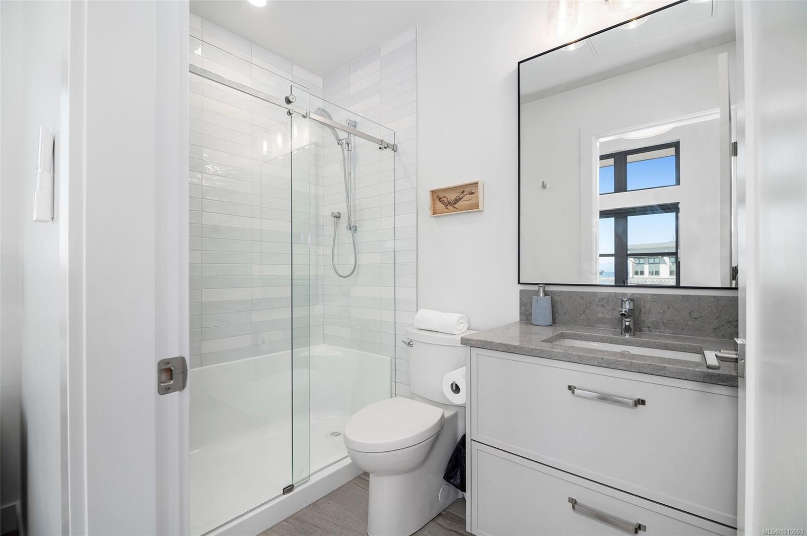 9022 Clarkson Ave # 22