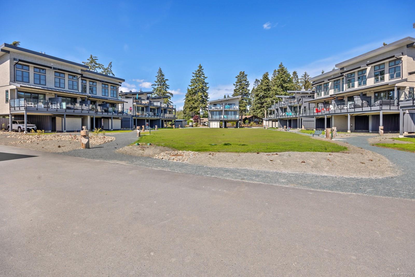 9022 Clarkson Ave # 22