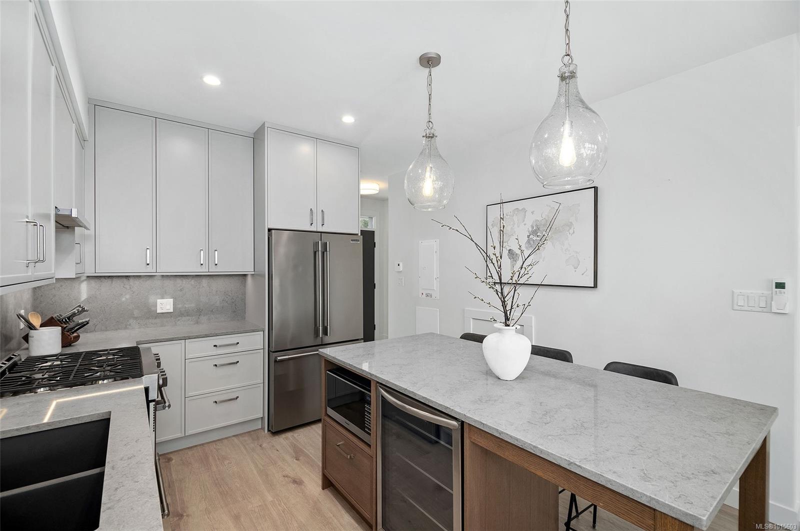 9022 Clarkson Ave # 22