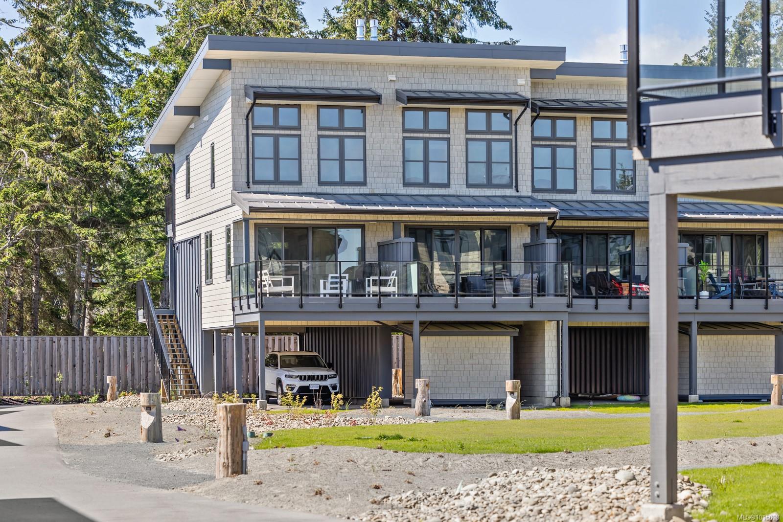 9022 Clarkson Ave # 22