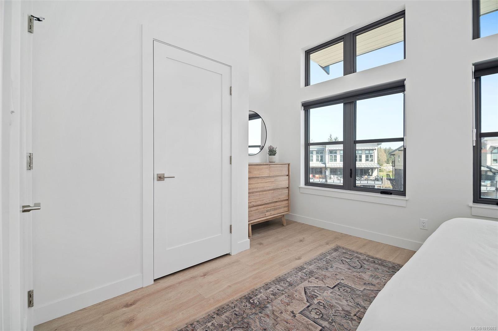 9022 Clarkson Ave # 22