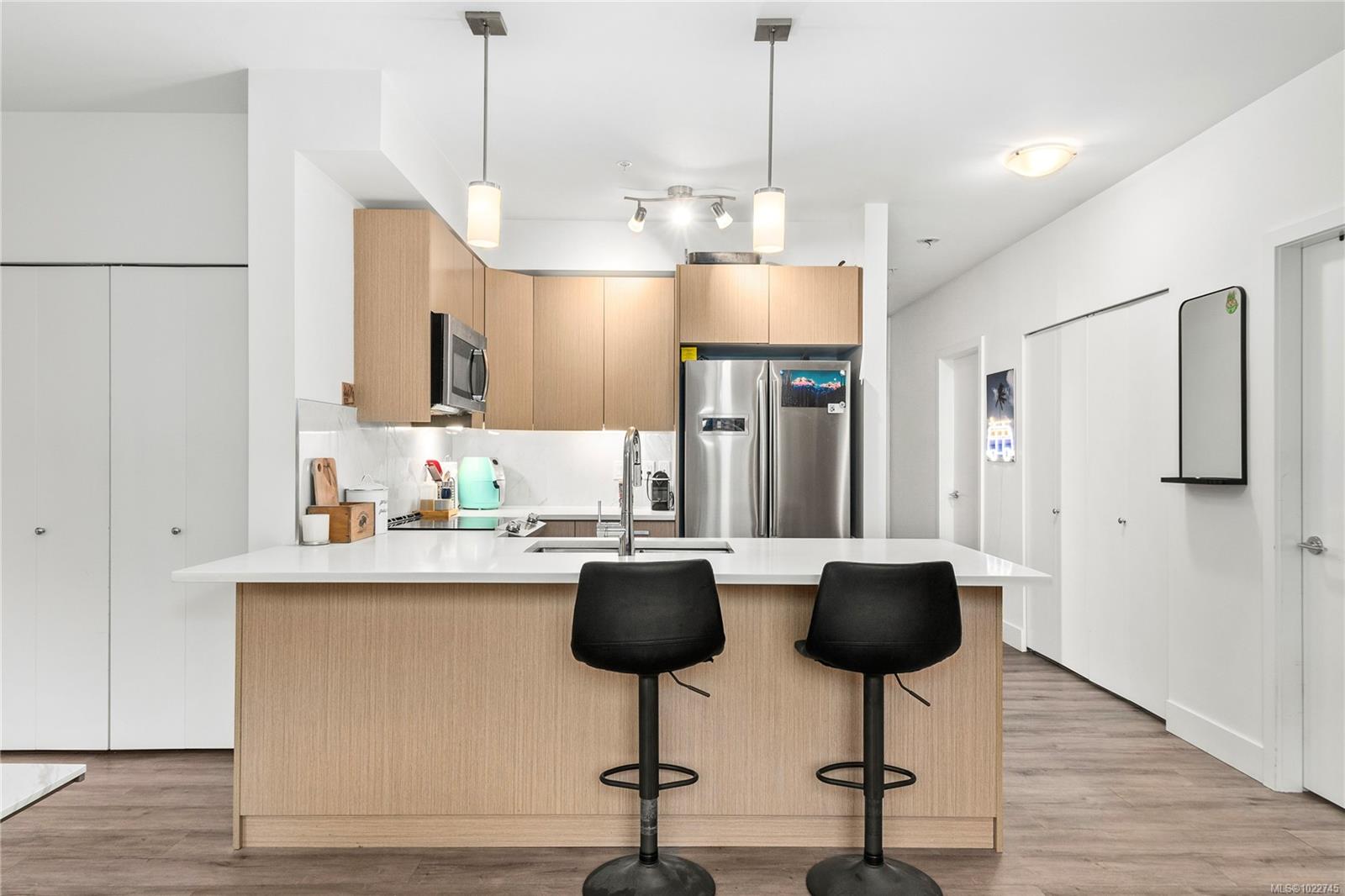 3070 Kilpatrick Ave # 102