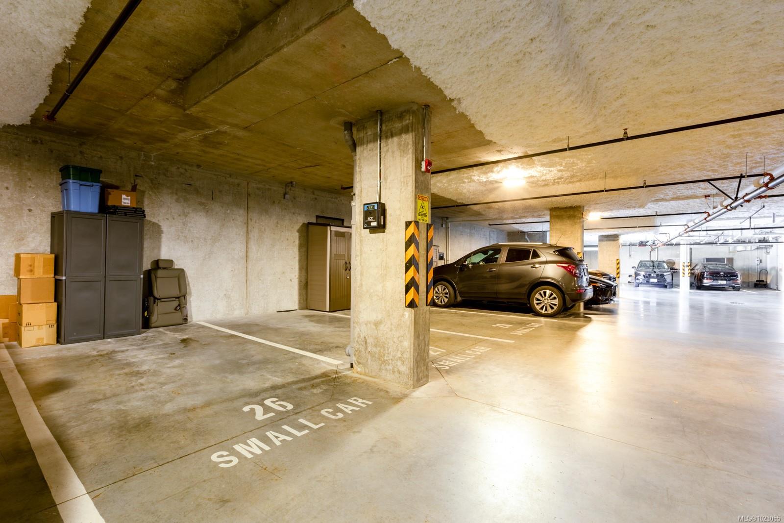 536 Island Hwy S # 505