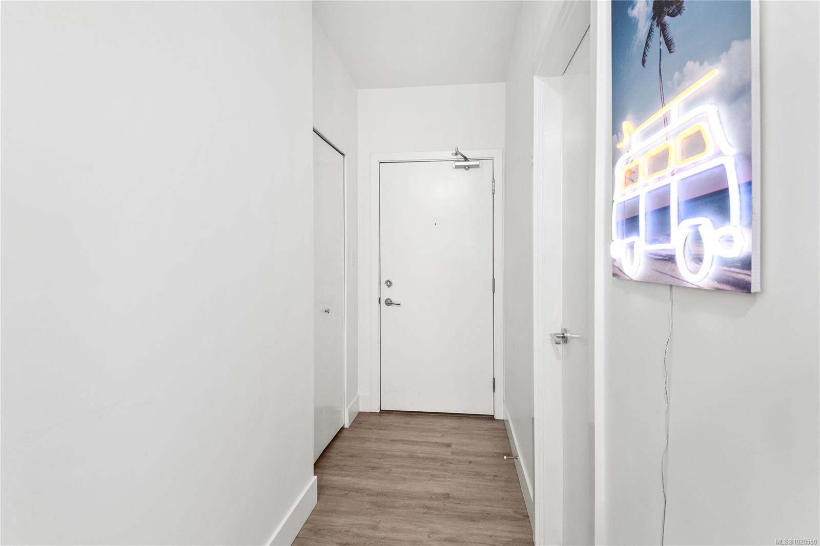 3070 Kilpatrick Ave # 102