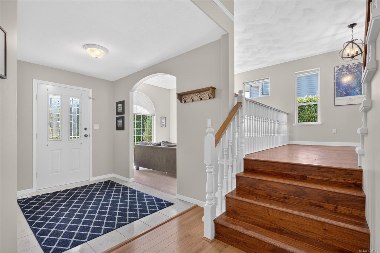 684 Hudson Rd