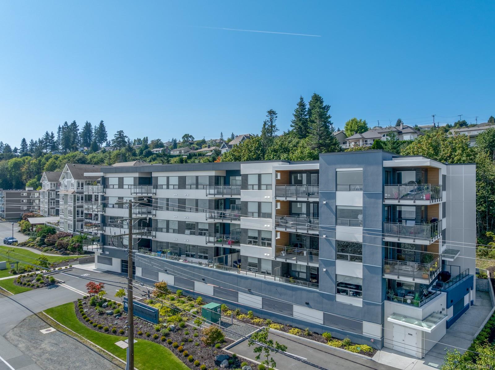 536 Island Hwy S #505