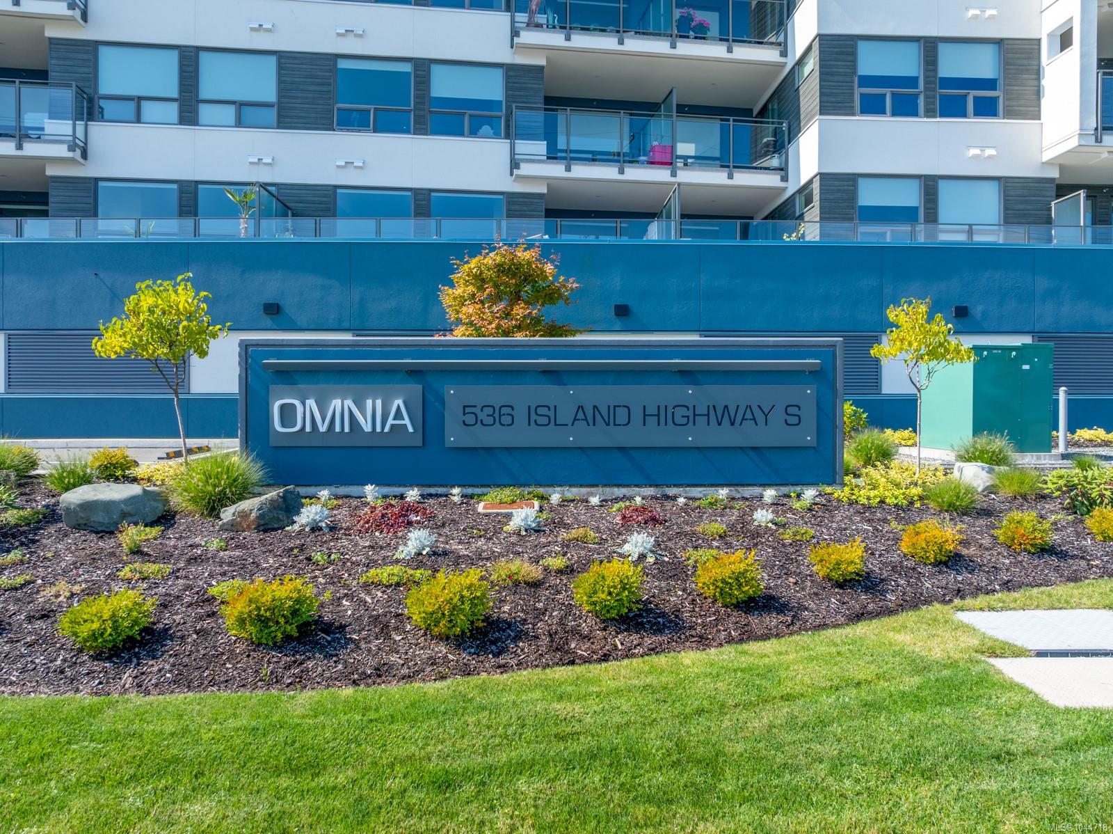 536 Island Hwy S #505