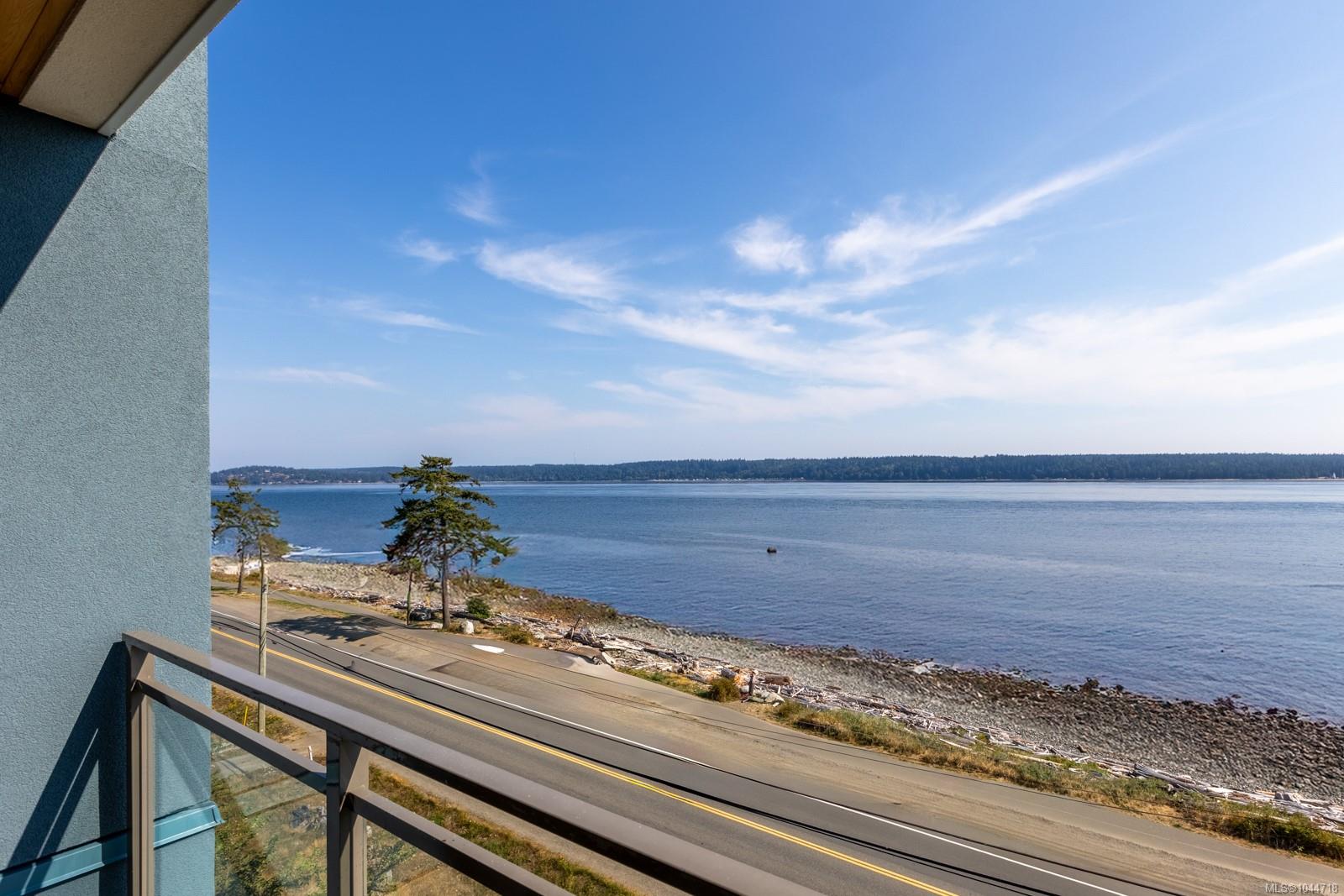 536 Island Hwy S #505