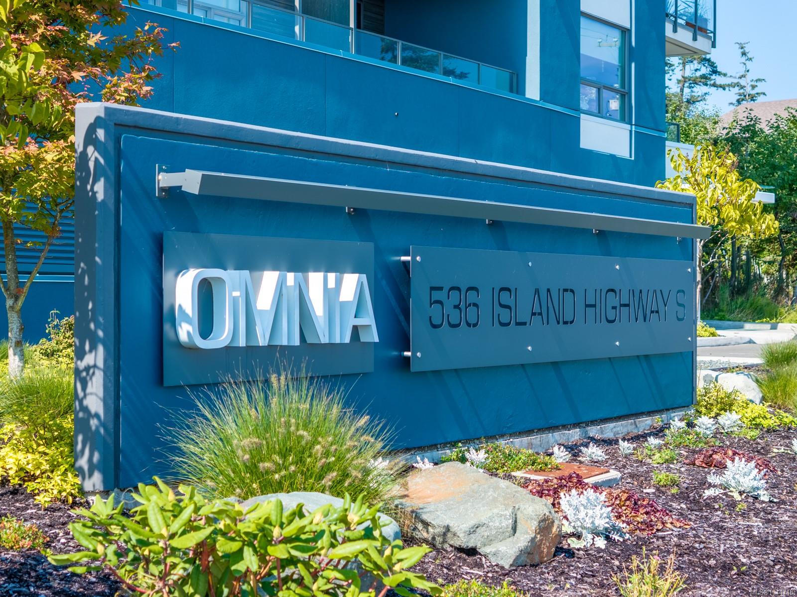 536 Island Hwy S #505