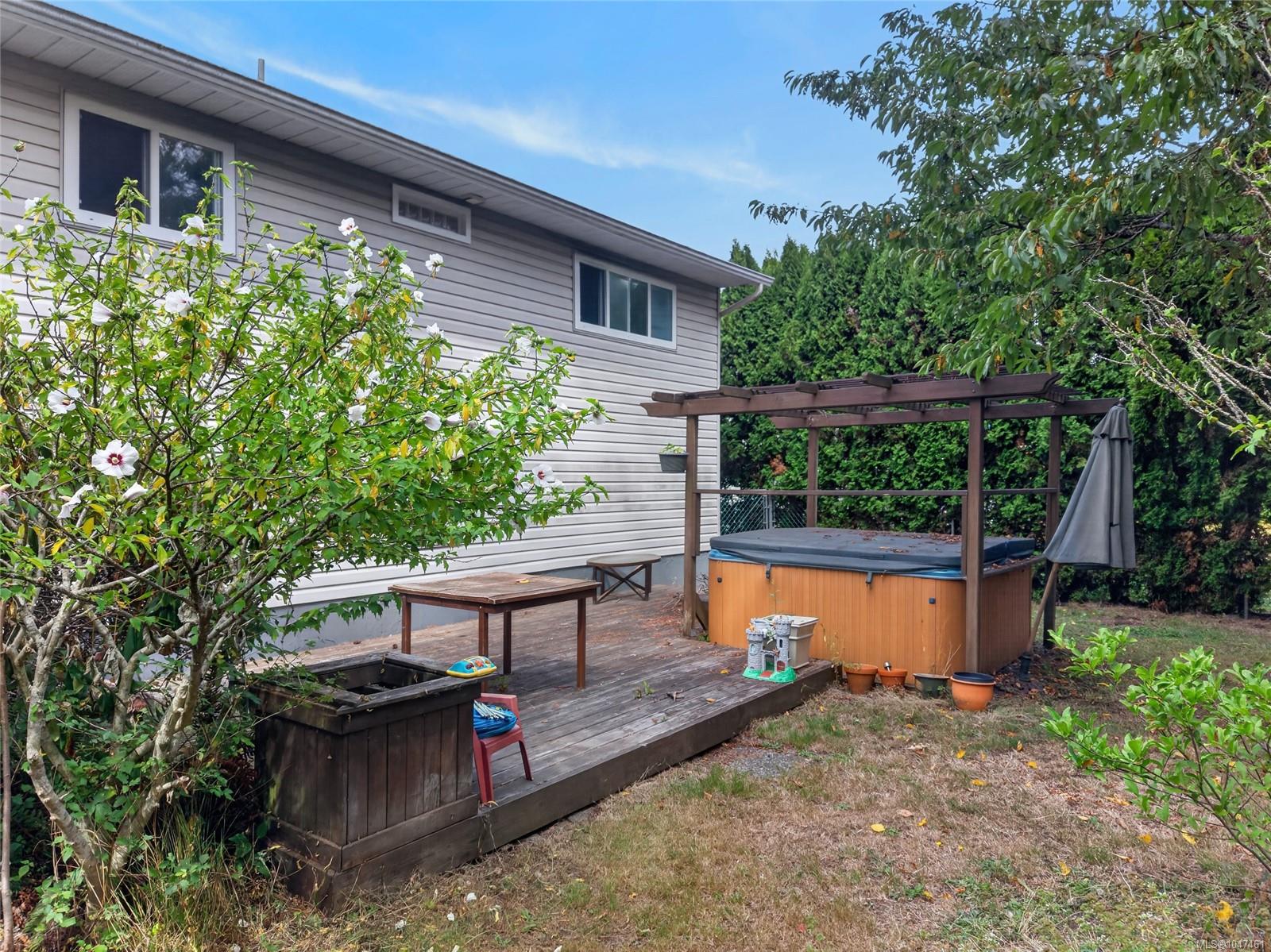 568 Salish St