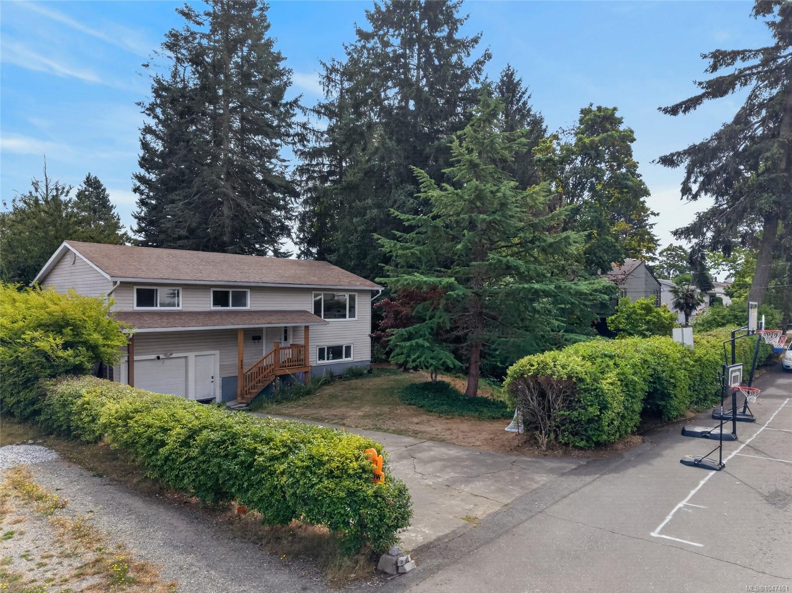 568 Salish St