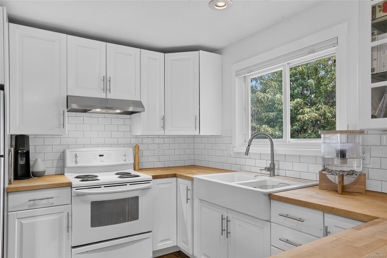 568 Salish St