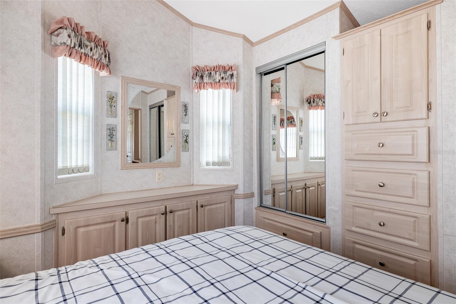 1475 FLAMINGO DR #26