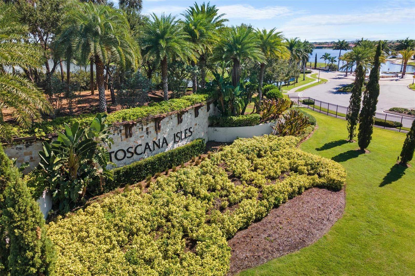 660 RAVELLO BLVD