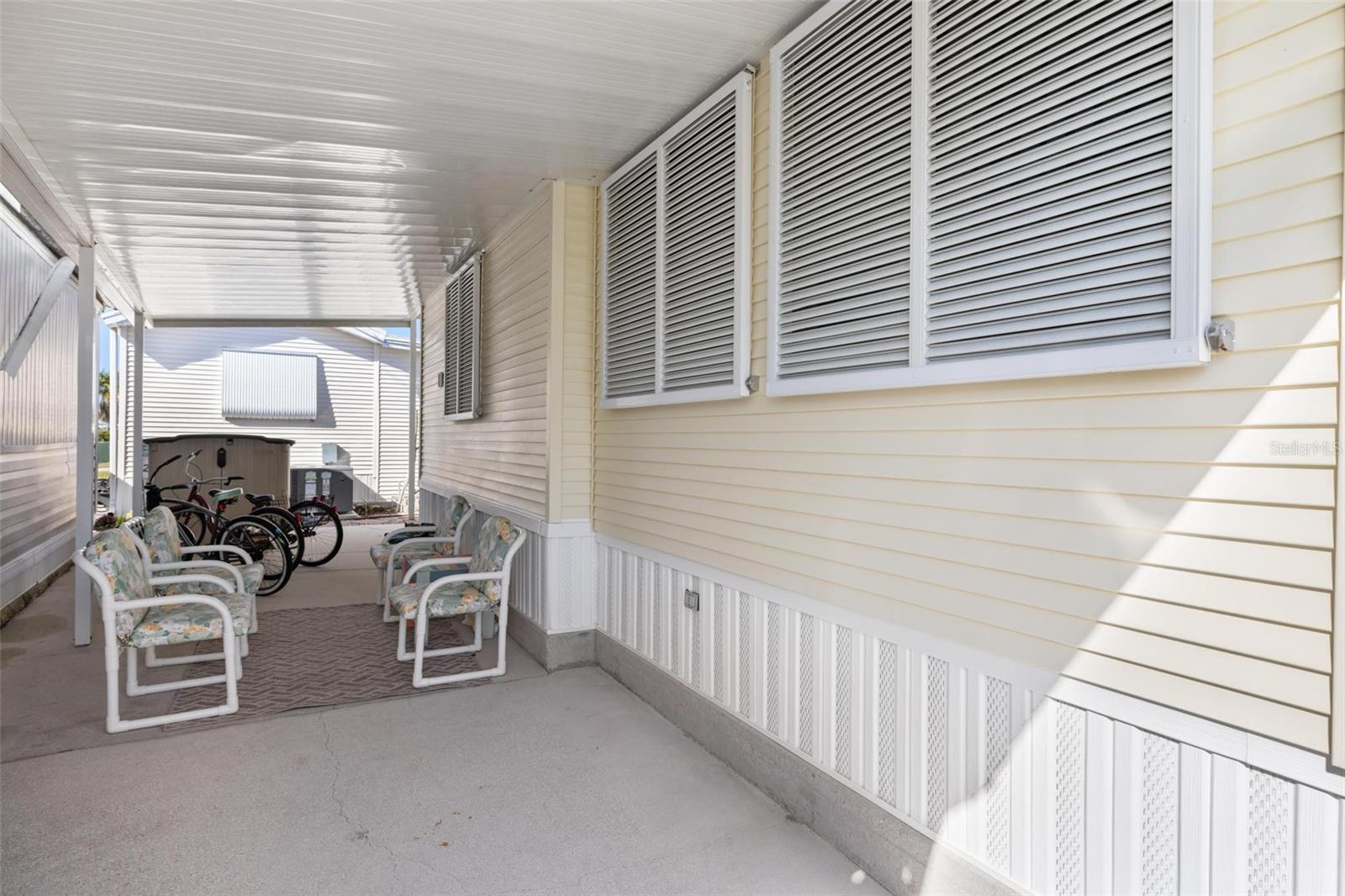 1475 FLAMINGO DR #330