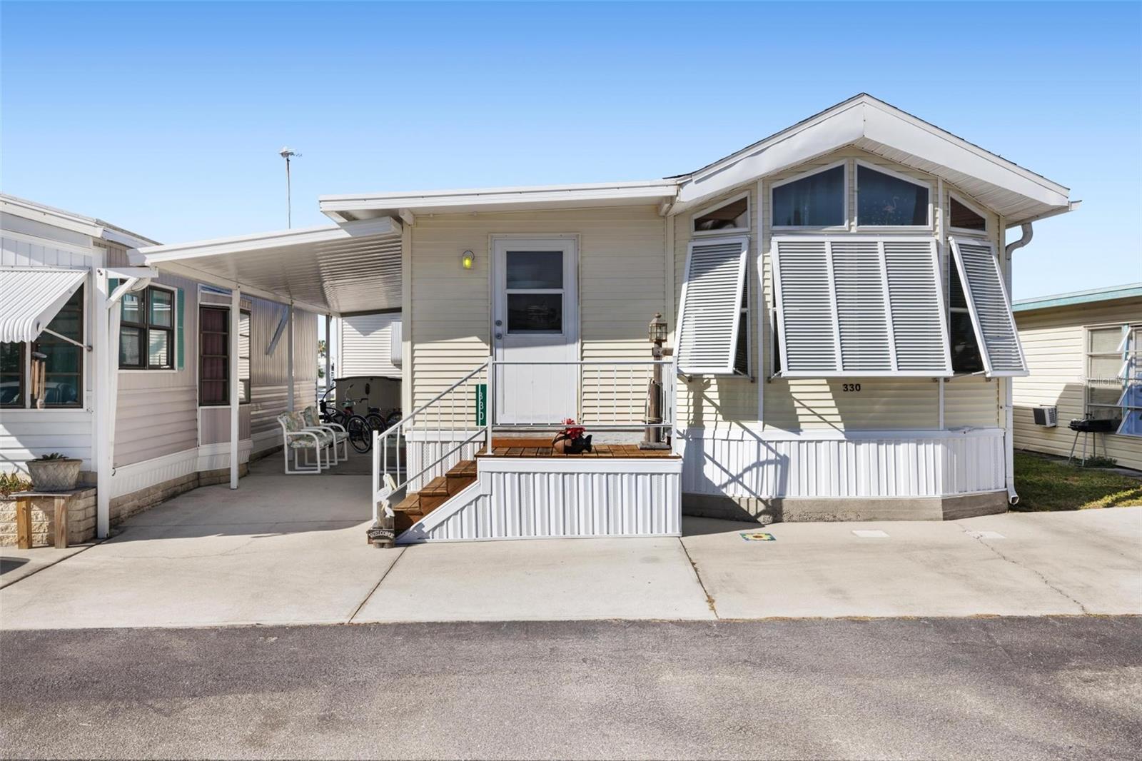 1475 FLAMINGO DR #330