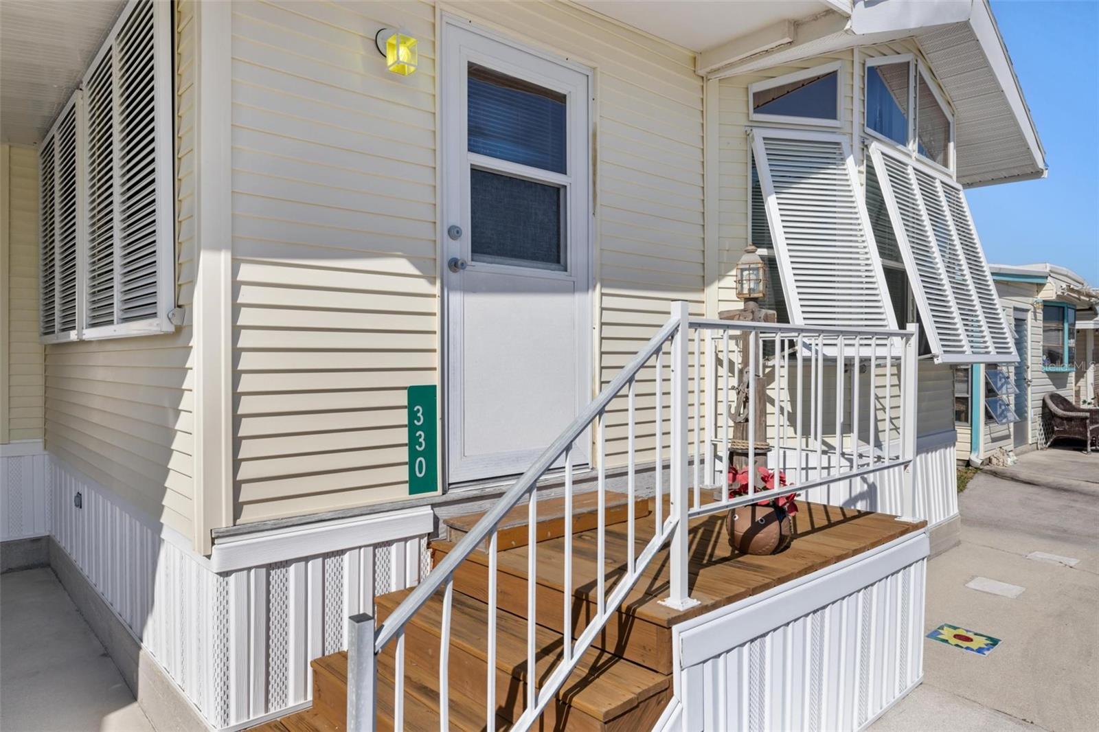 1475 FLAMINGO DR #330