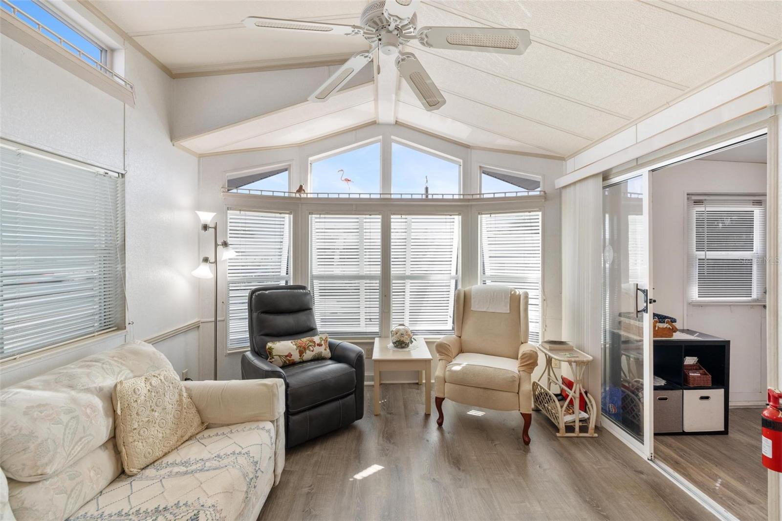 1475 FLAMINGO DR #330