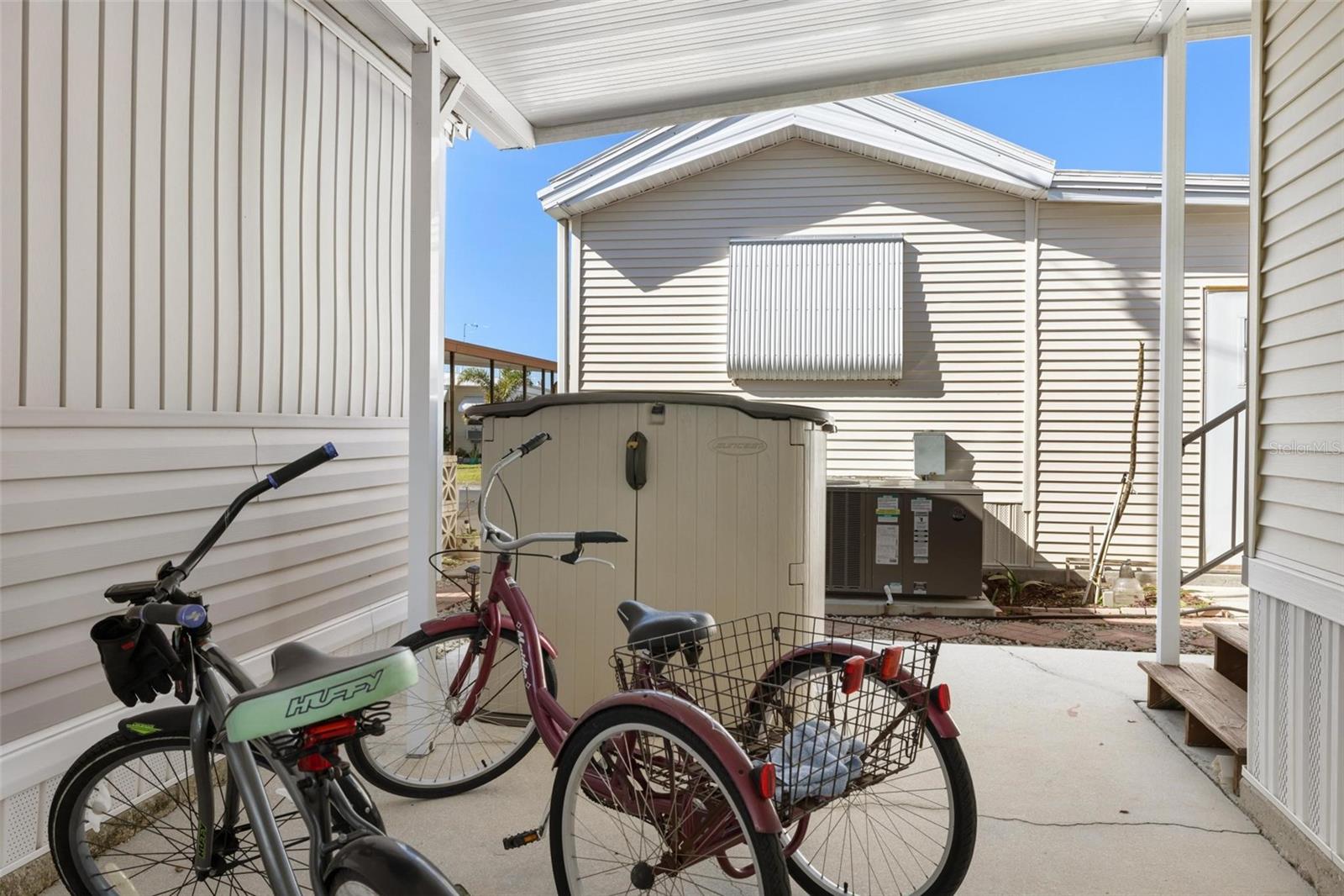 1475 FLAMINGO DR #330