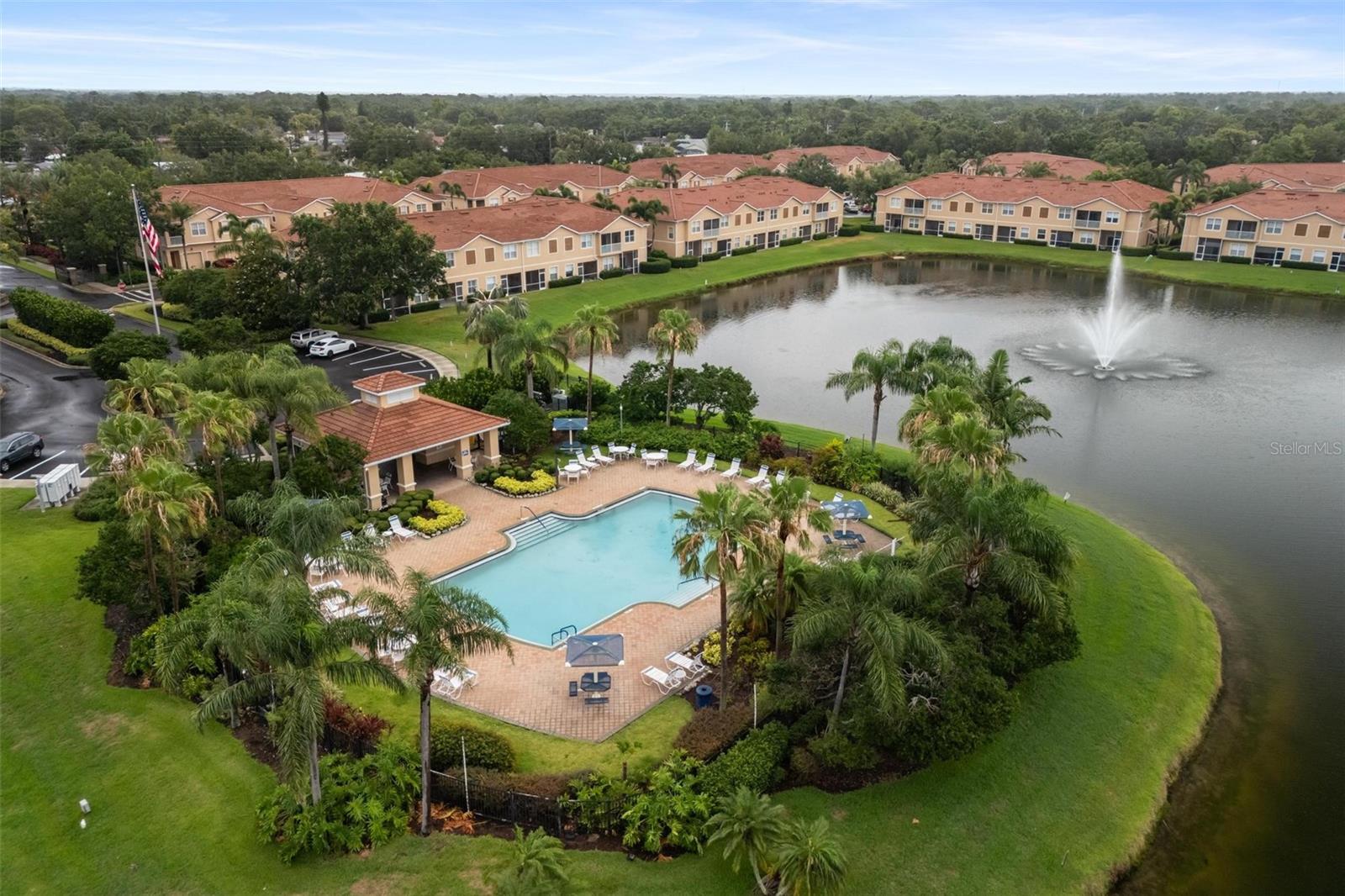 3613 PARKRIDGE CIR #11-201