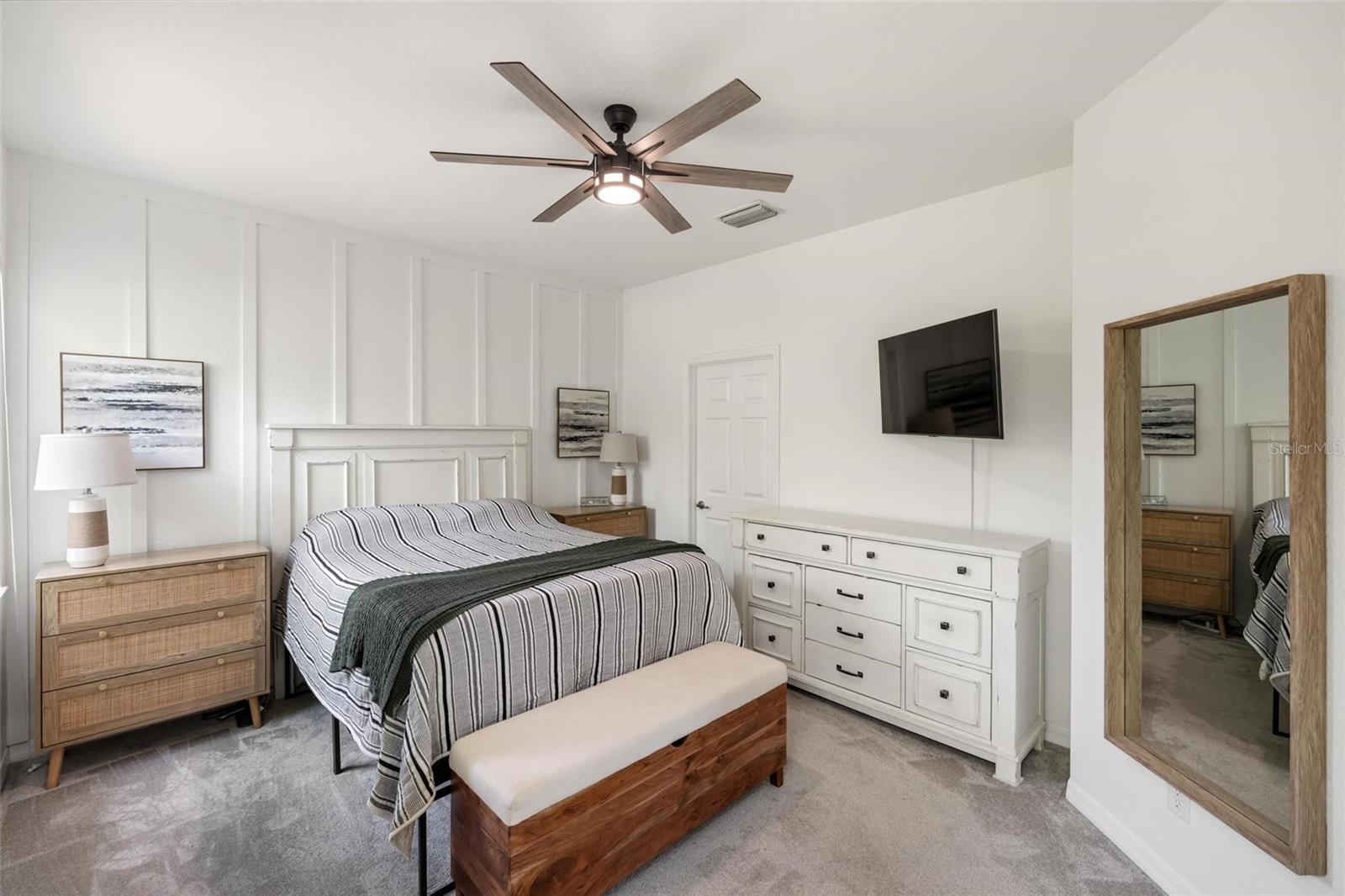 11915 TEMPEST HARBOR LOOP