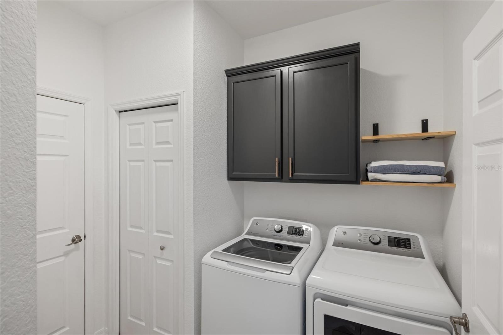 11915 TEMPEST HARBOR LOOP