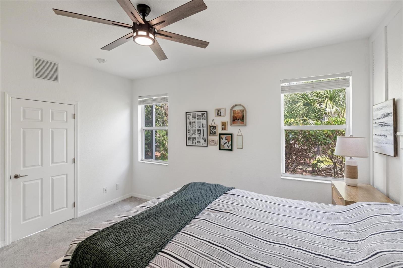 11915 TEMPEST HARBOR LOOP