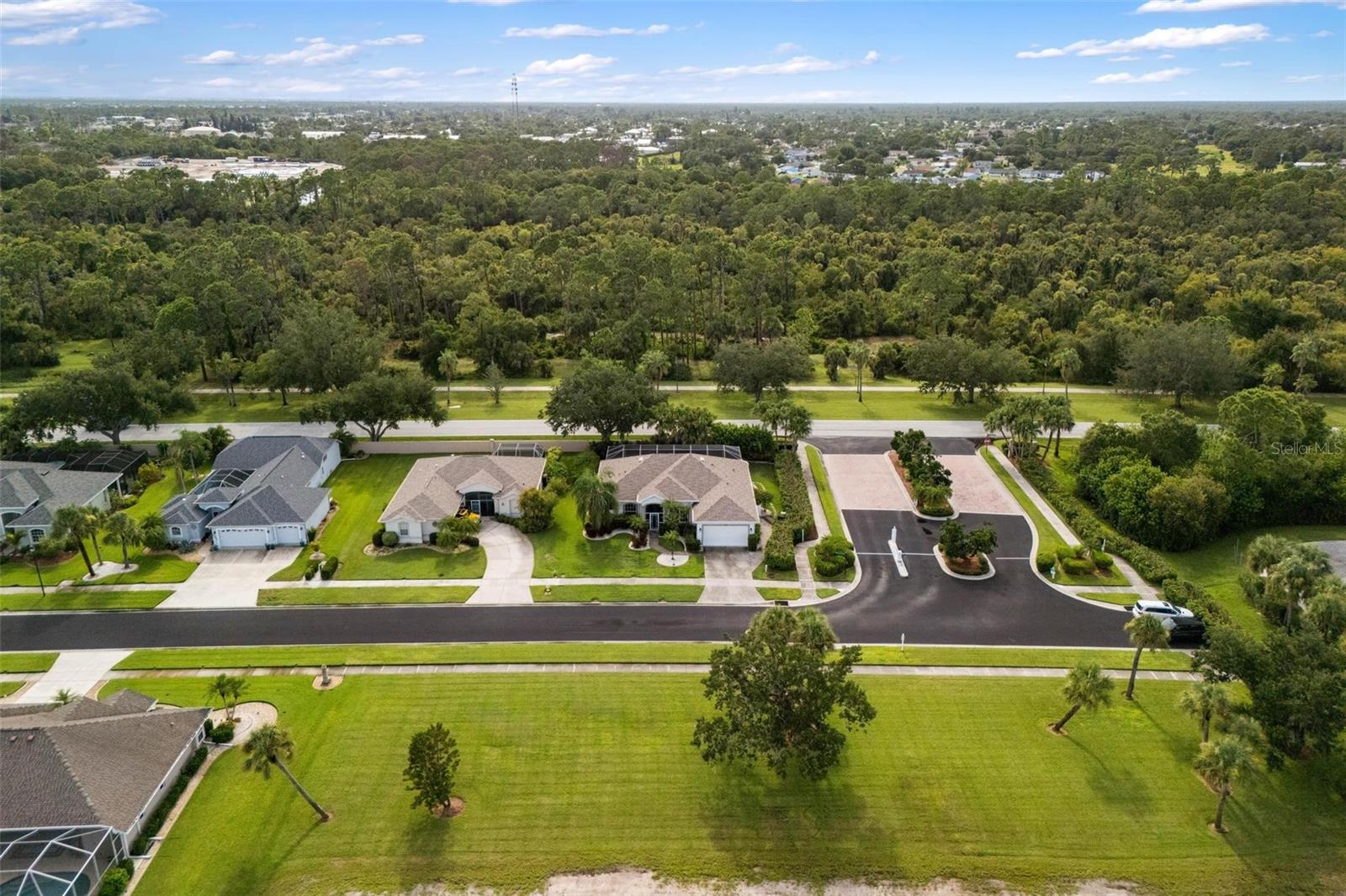 5201 SABAL TRACE DR