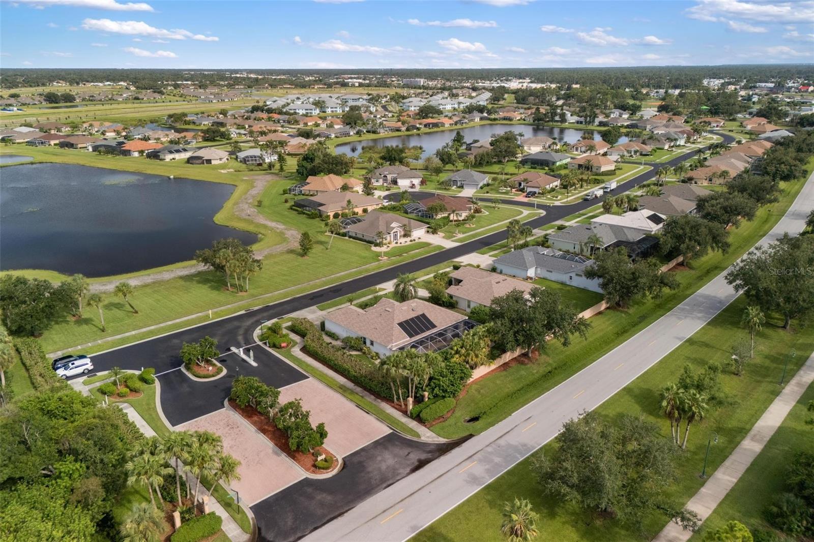 5201 SABAL TRACE DR
