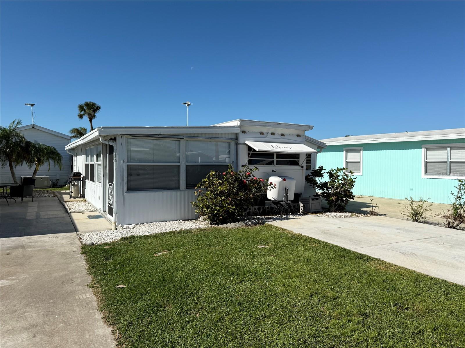 1475 FLAMINGO DR #162