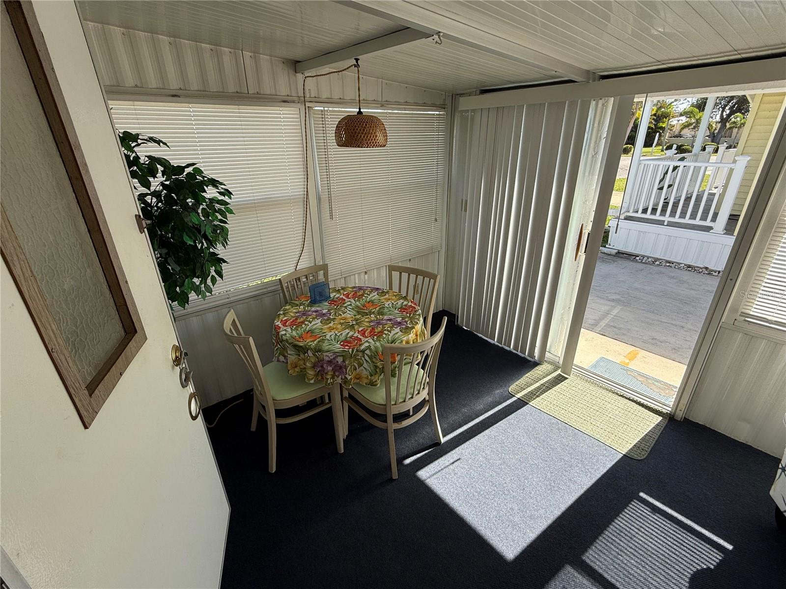 1475 FLAMINGO DR #162