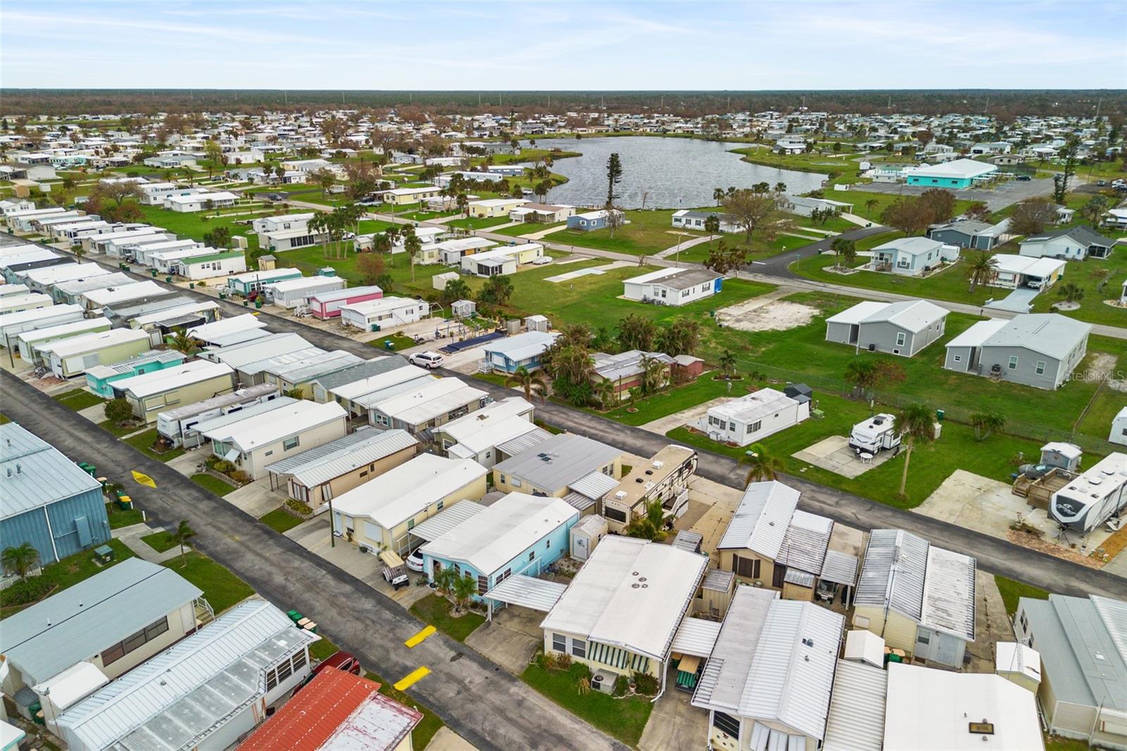 1475 FLAMINGO DR #162