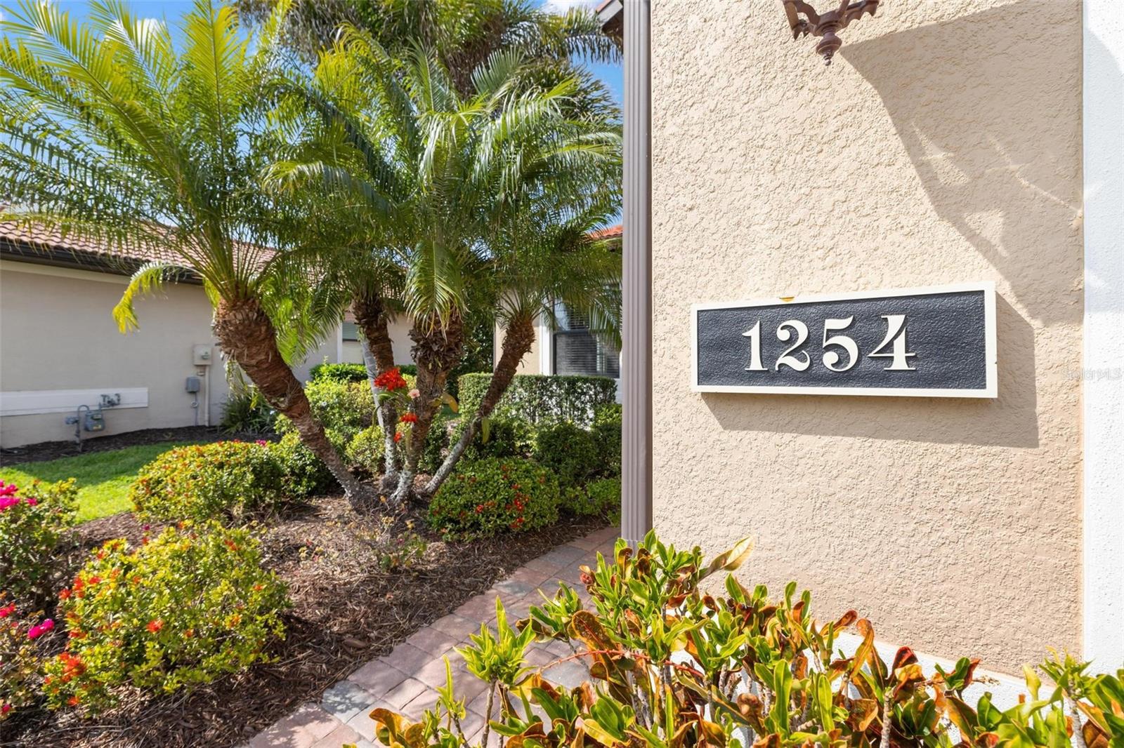 1254 CIELO CT