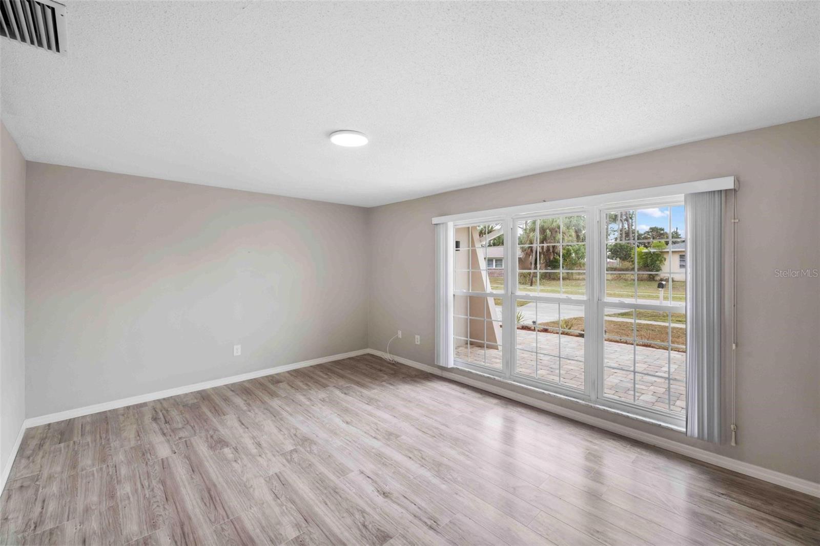 8190 PORTO CHICO AVE