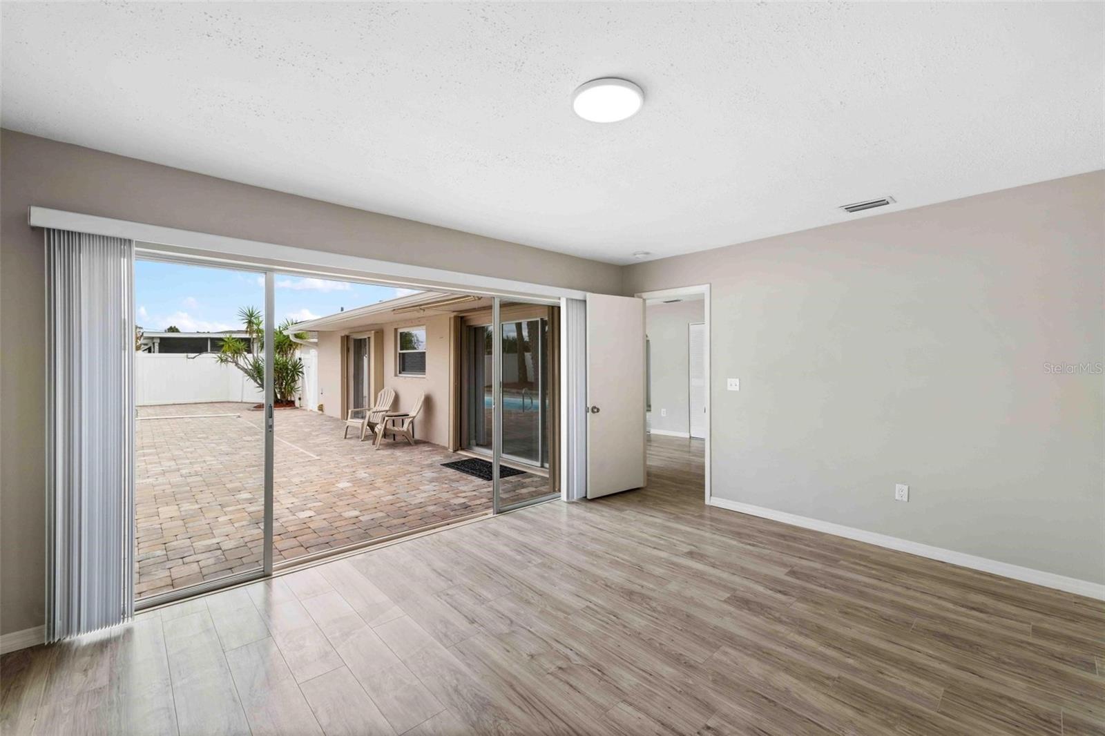 8190 PORTO CHICO AVE