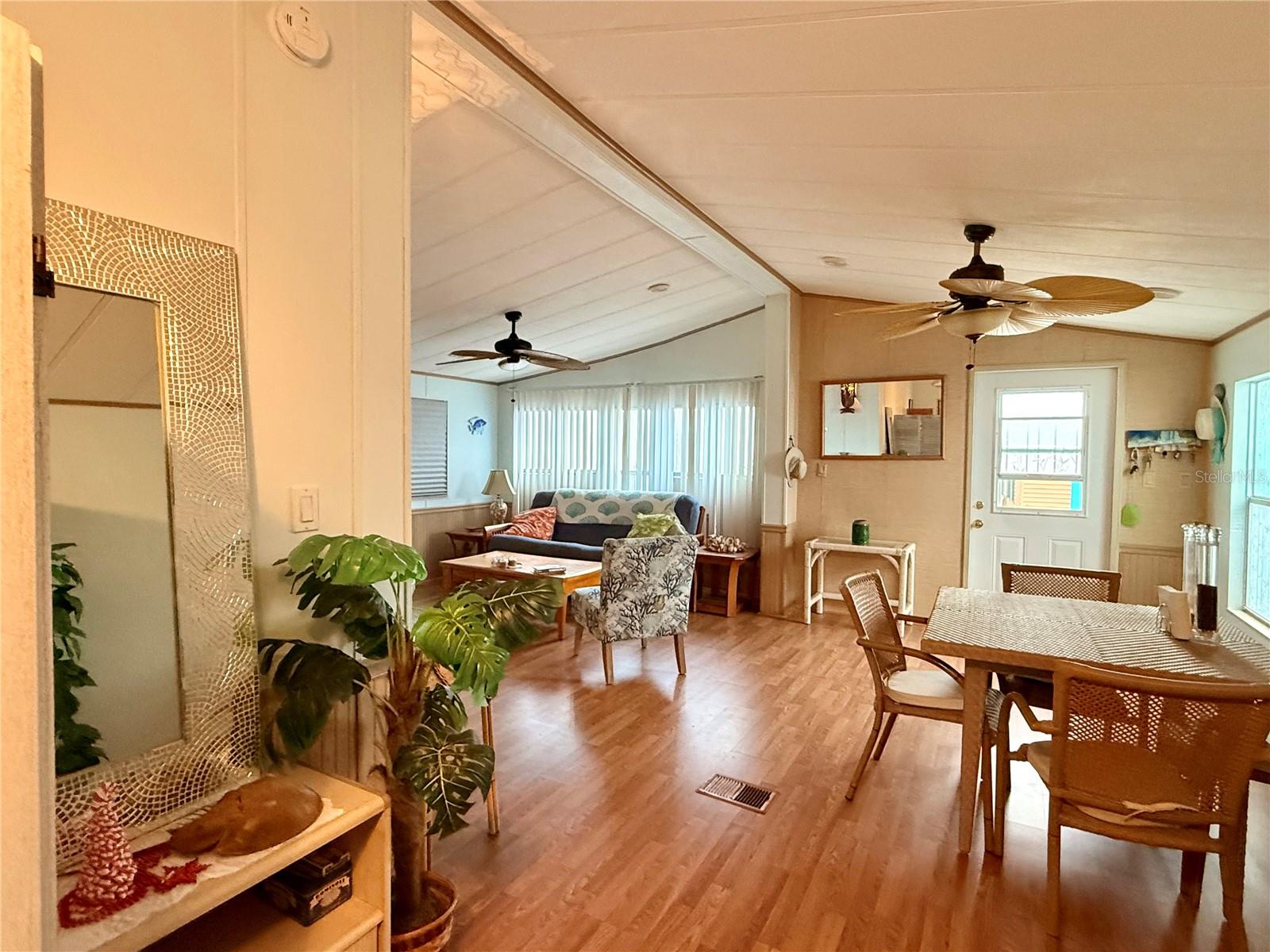 1475 FLAMINGO DR #314