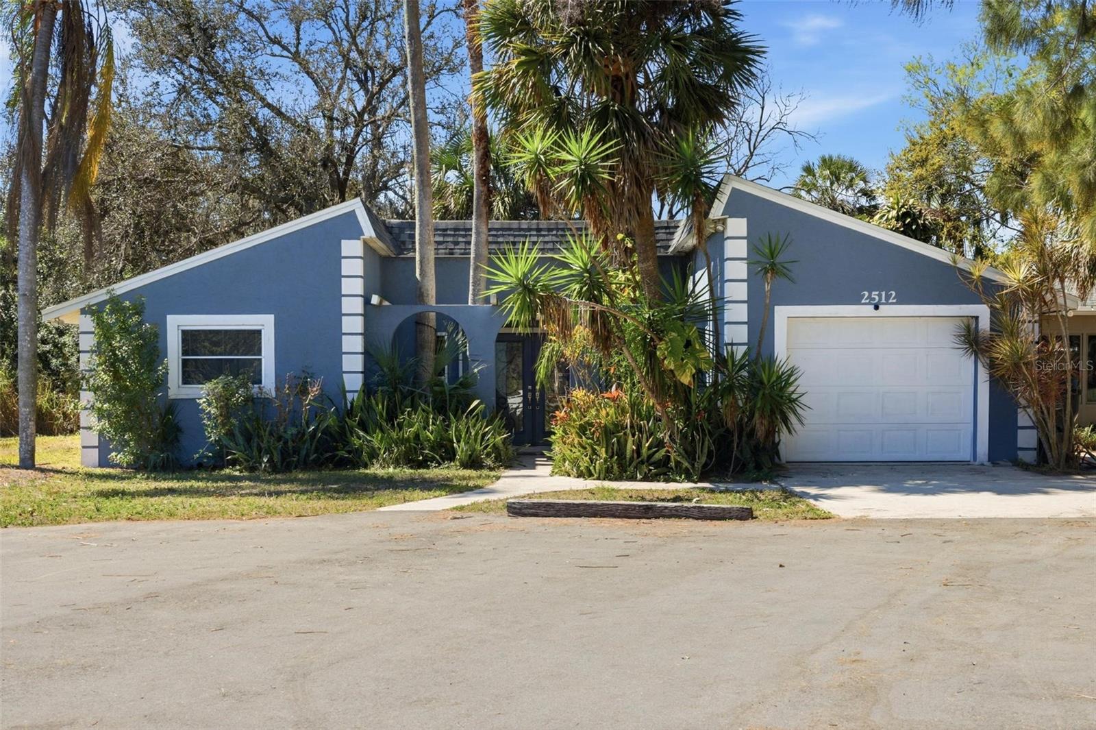 2512 16TH AVENUE DR E