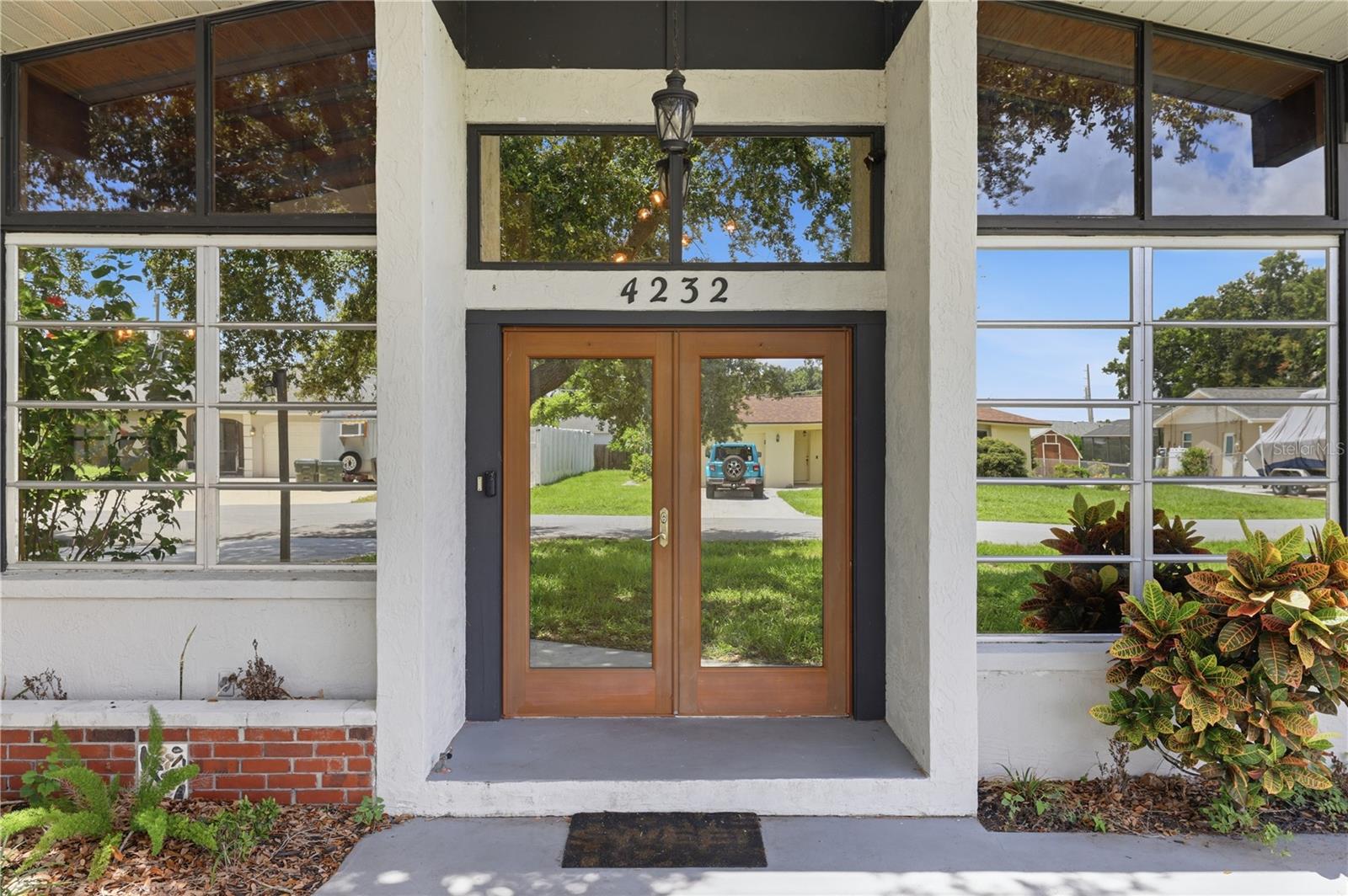 4232 PANDORA RD