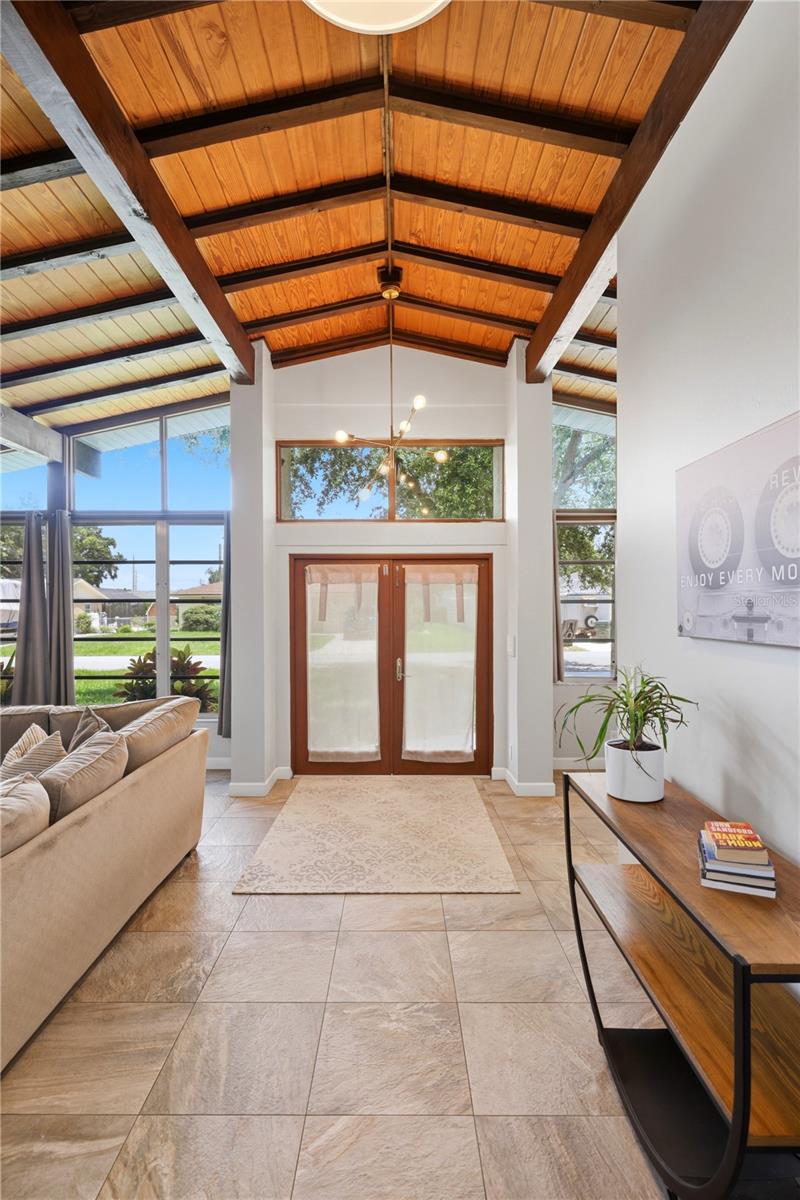 4232 PANDORA RD