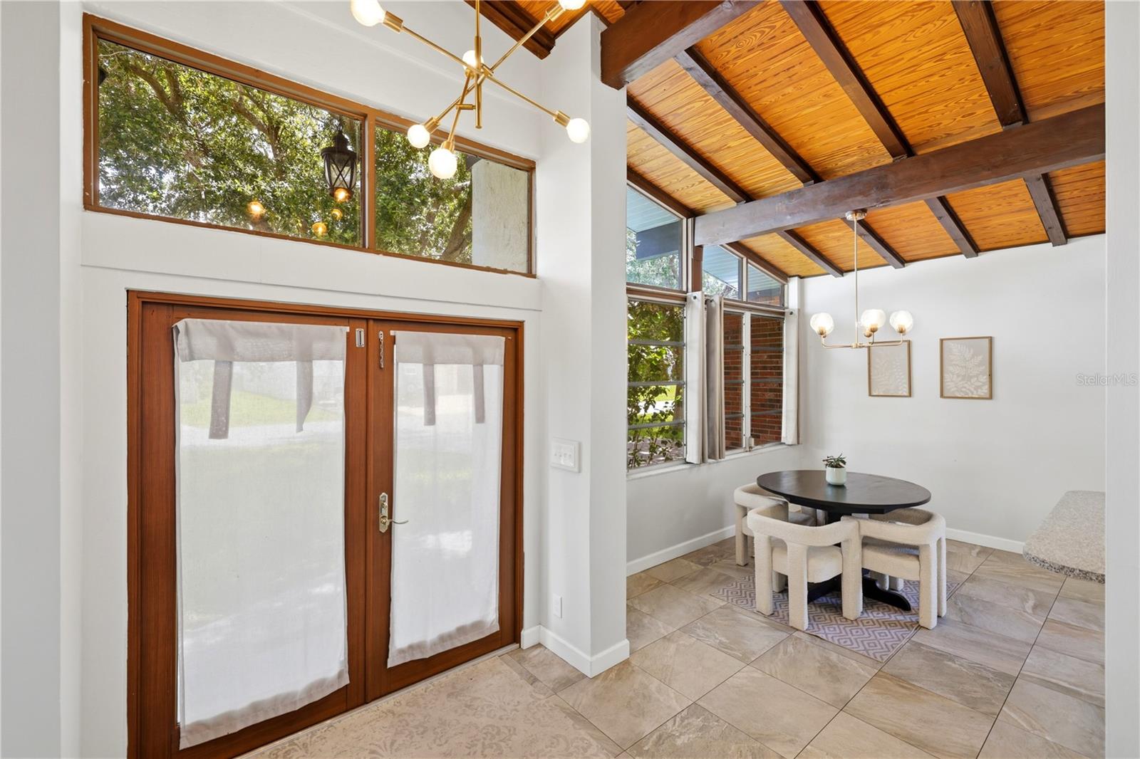 4232 PANDORA RD