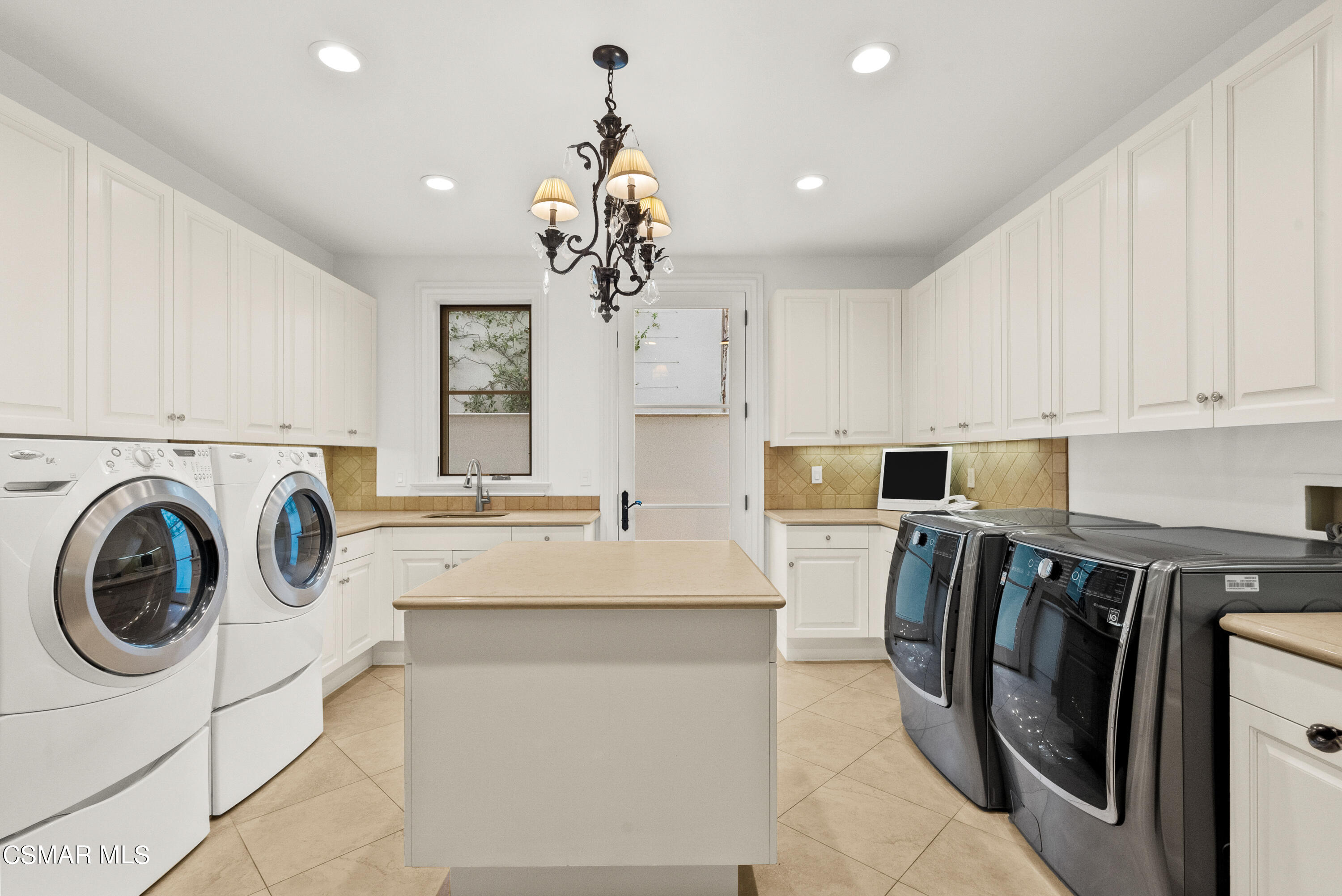 4787 Windhaven Drive