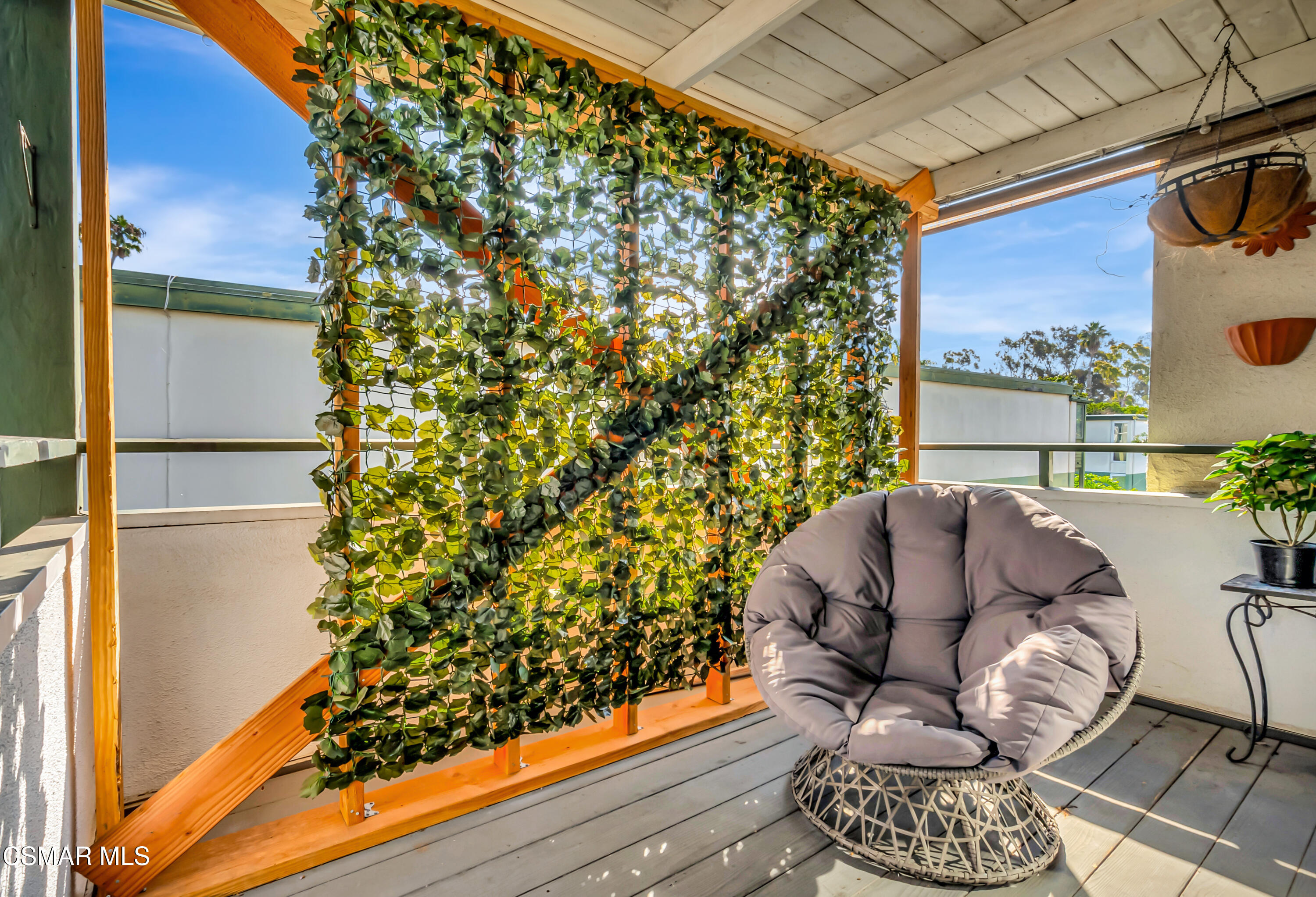 3700 Dean Drive, 302