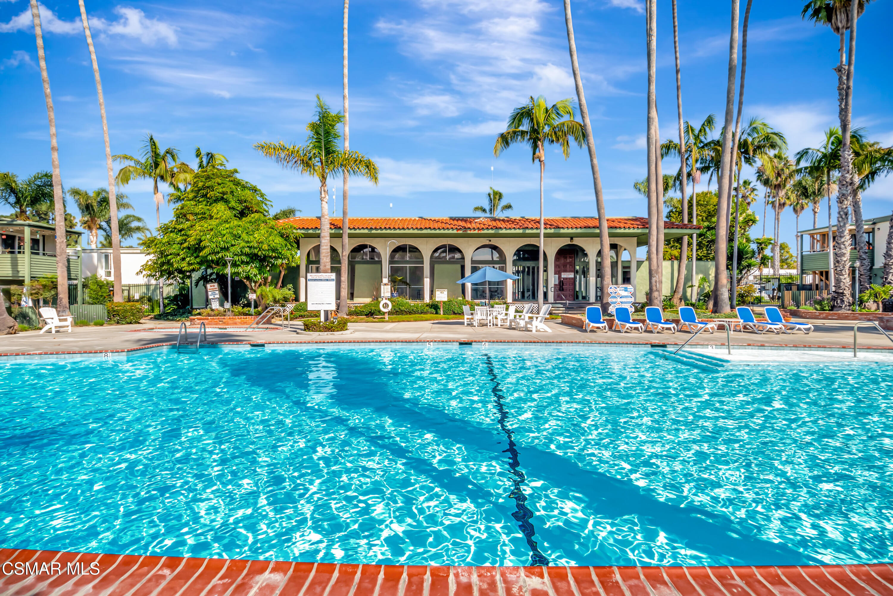 3700 Dean Drive, 302