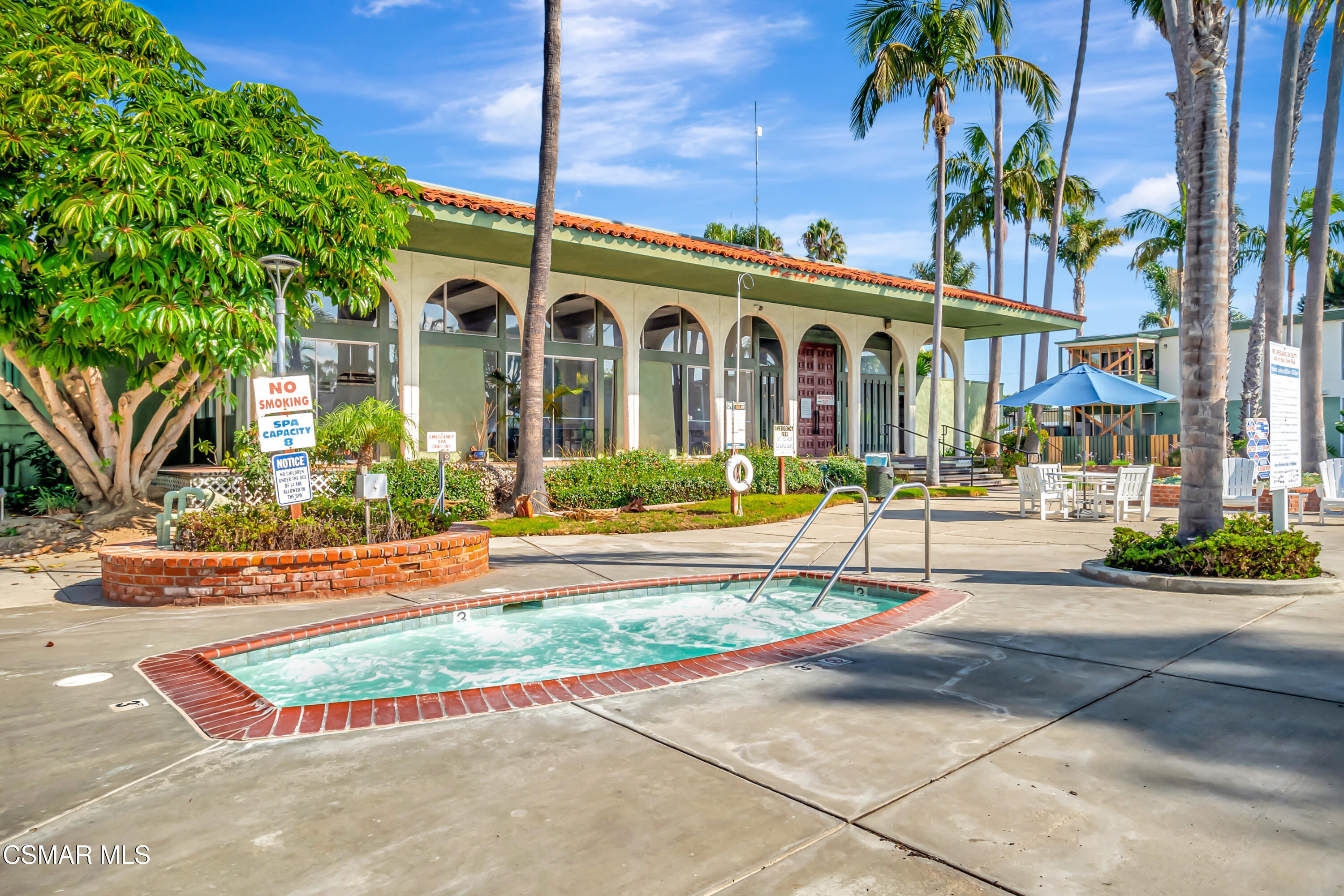 3700 Dean Drive, 302