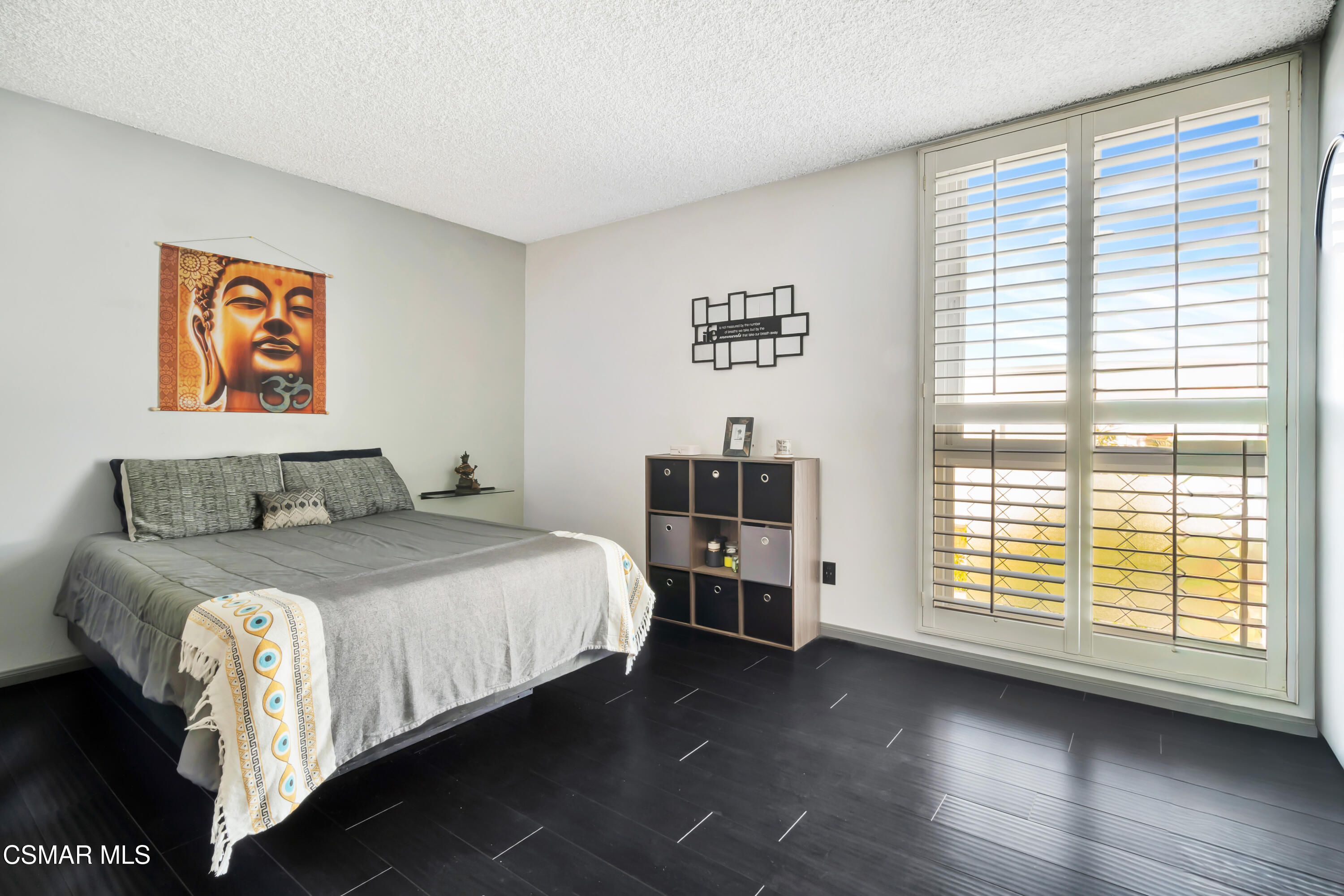 3700 Dean Drive, 302