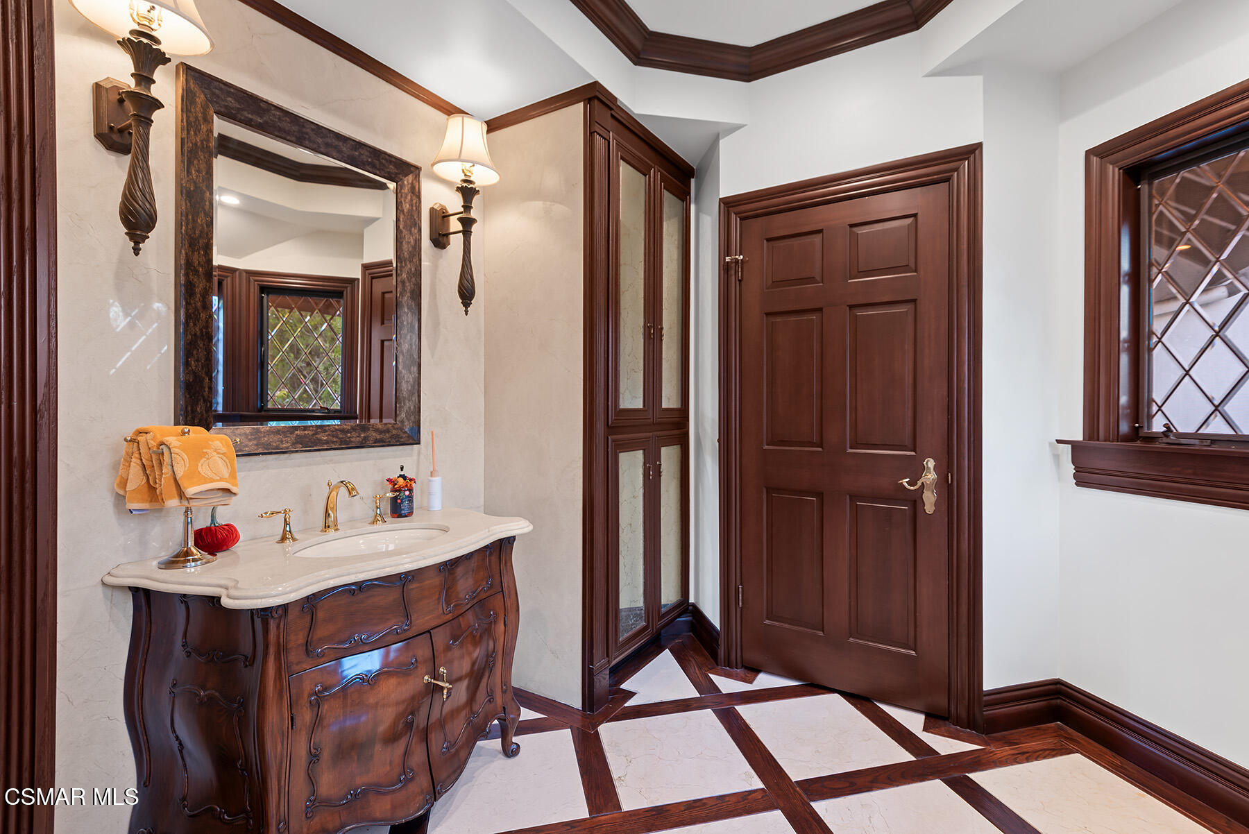 4445 Golf Course Drive