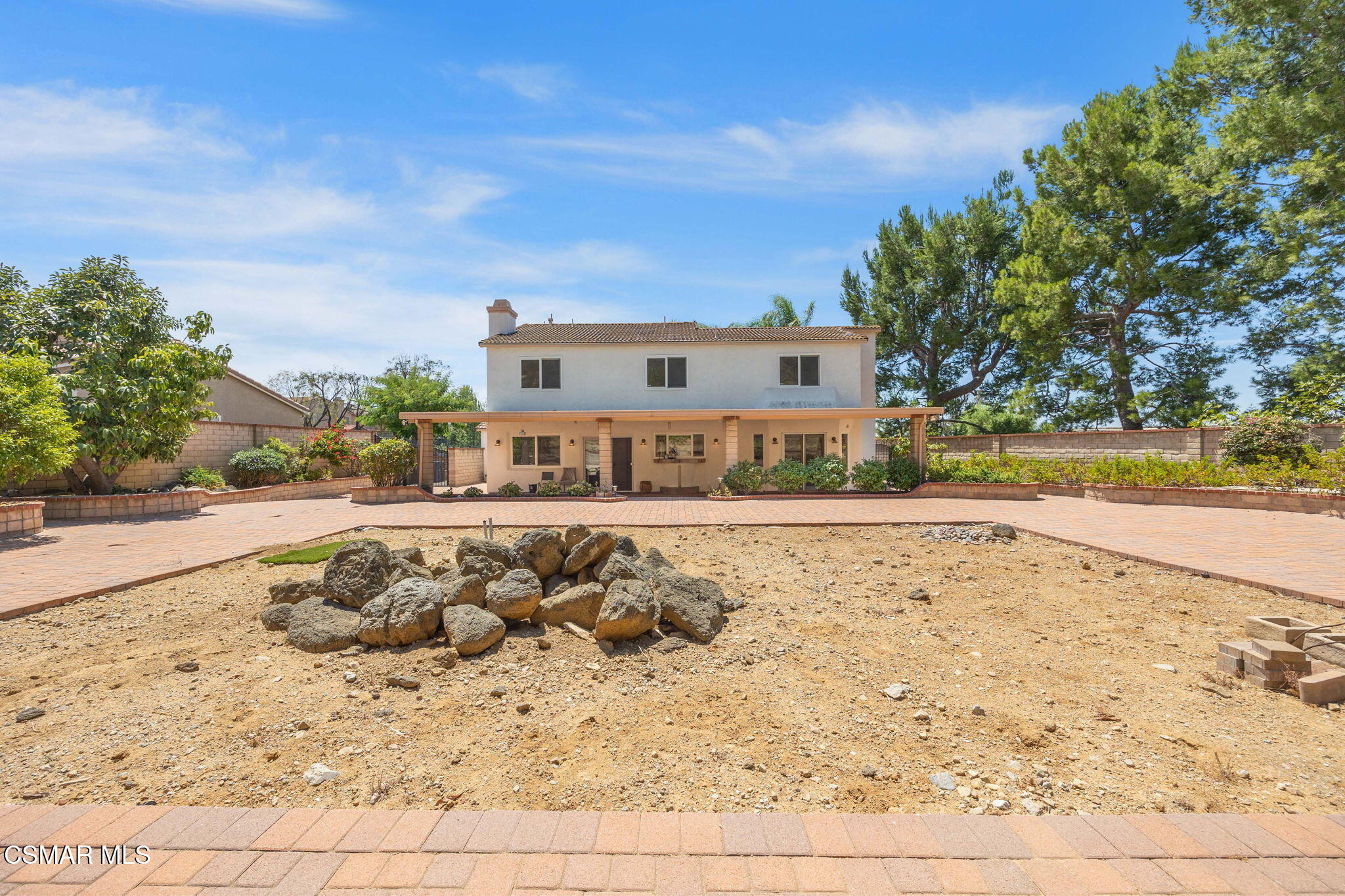 988 Looking Glass Drive