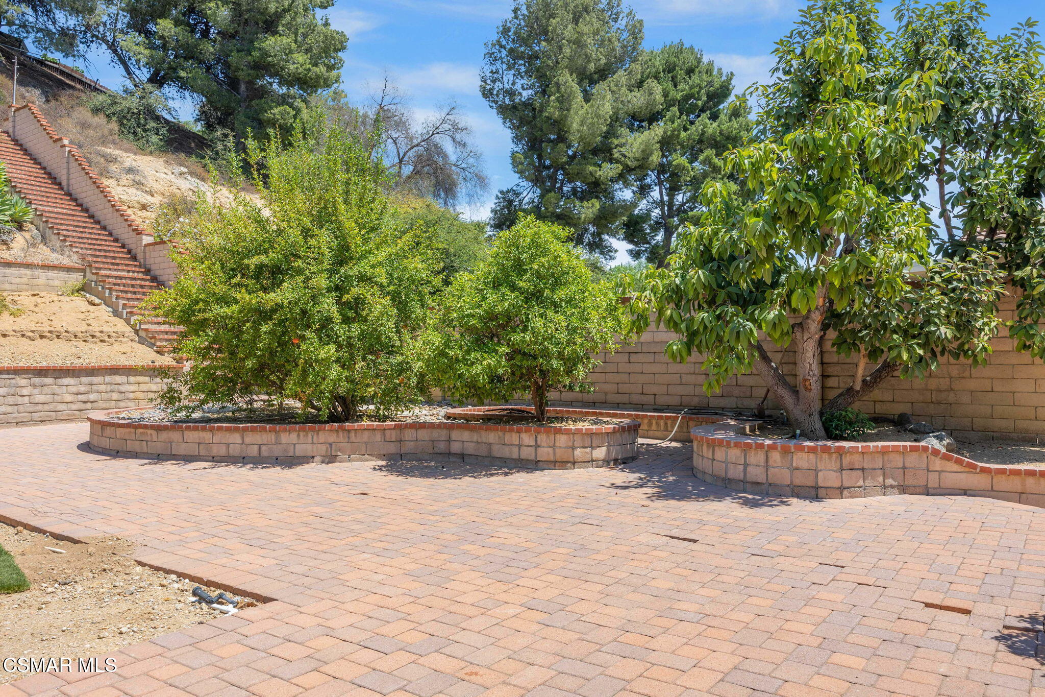 988 Looking Glass Drive