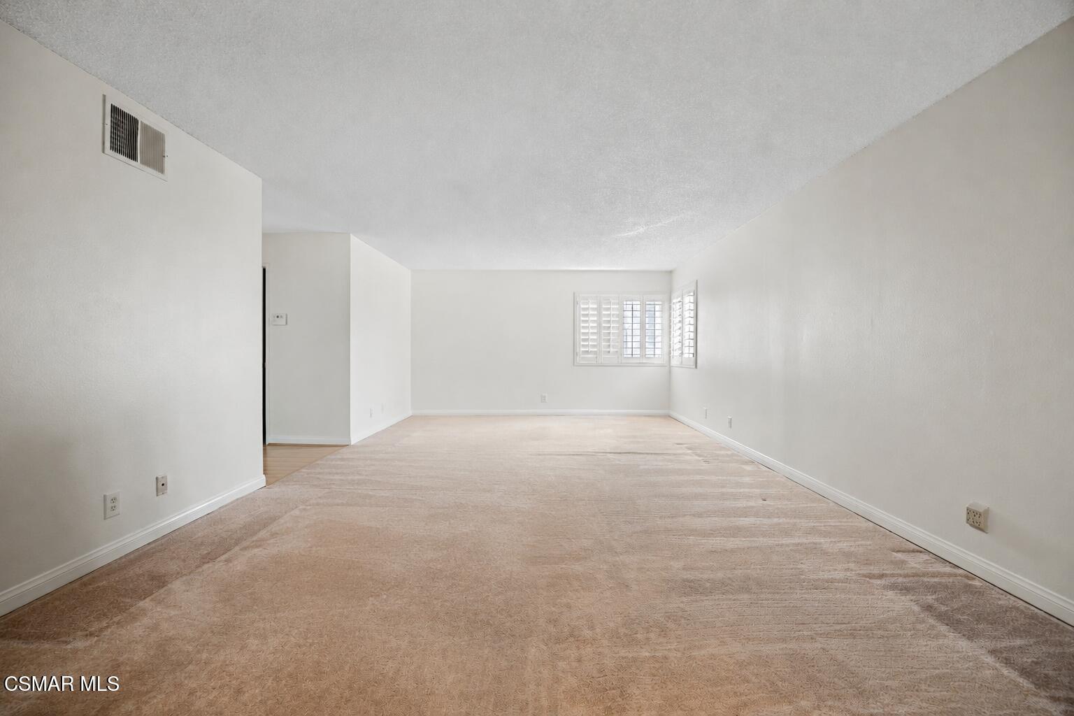 988 Looking Glass Drive